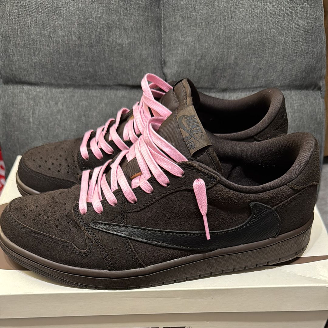 Travis Scott × Nike Air Jordan 1 Low OG SP "Velvet Brown and Dark Mocha"