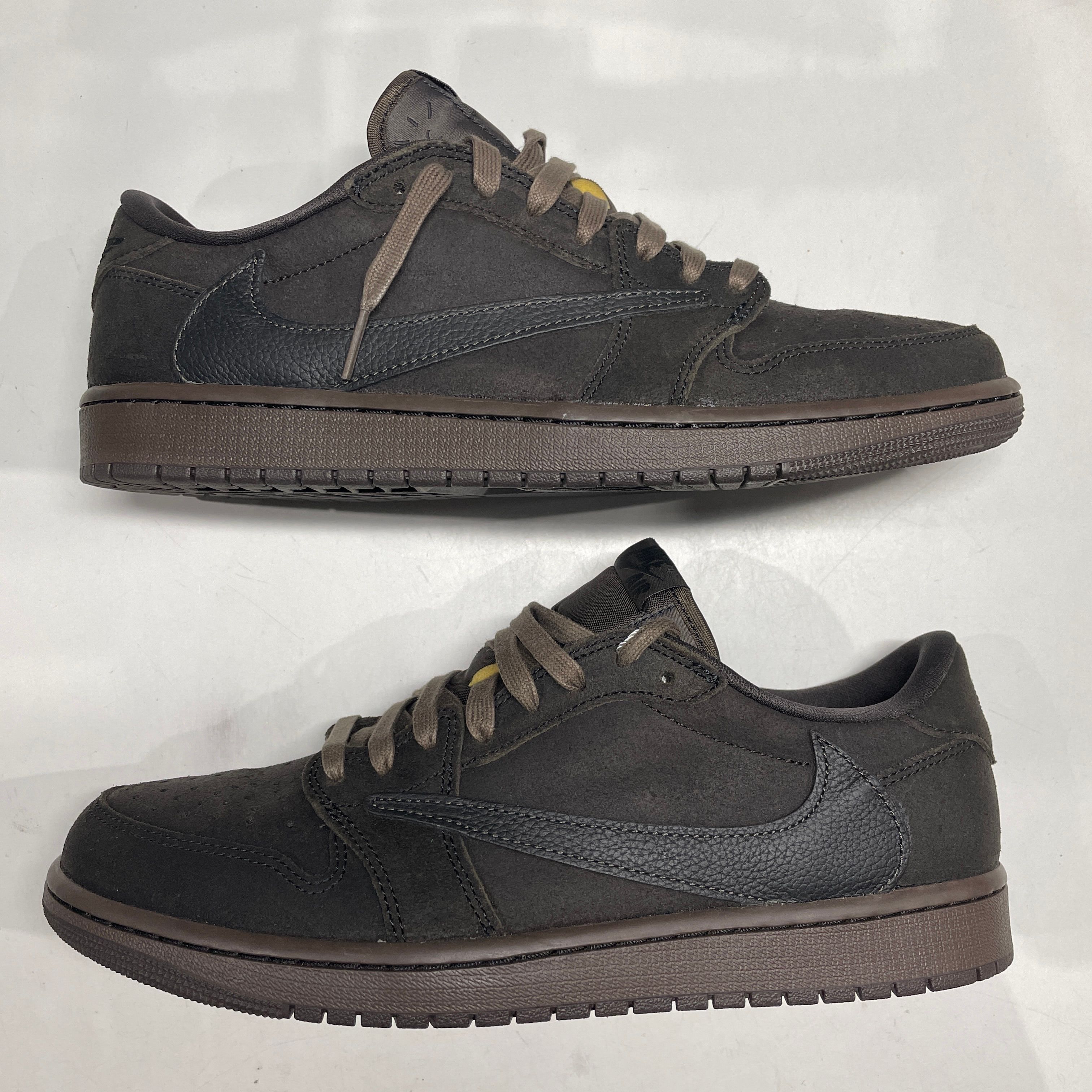 Travis Scott × Nike Air Jordan 1 Low OG SP "Velvet Brown and Dark Mocha"