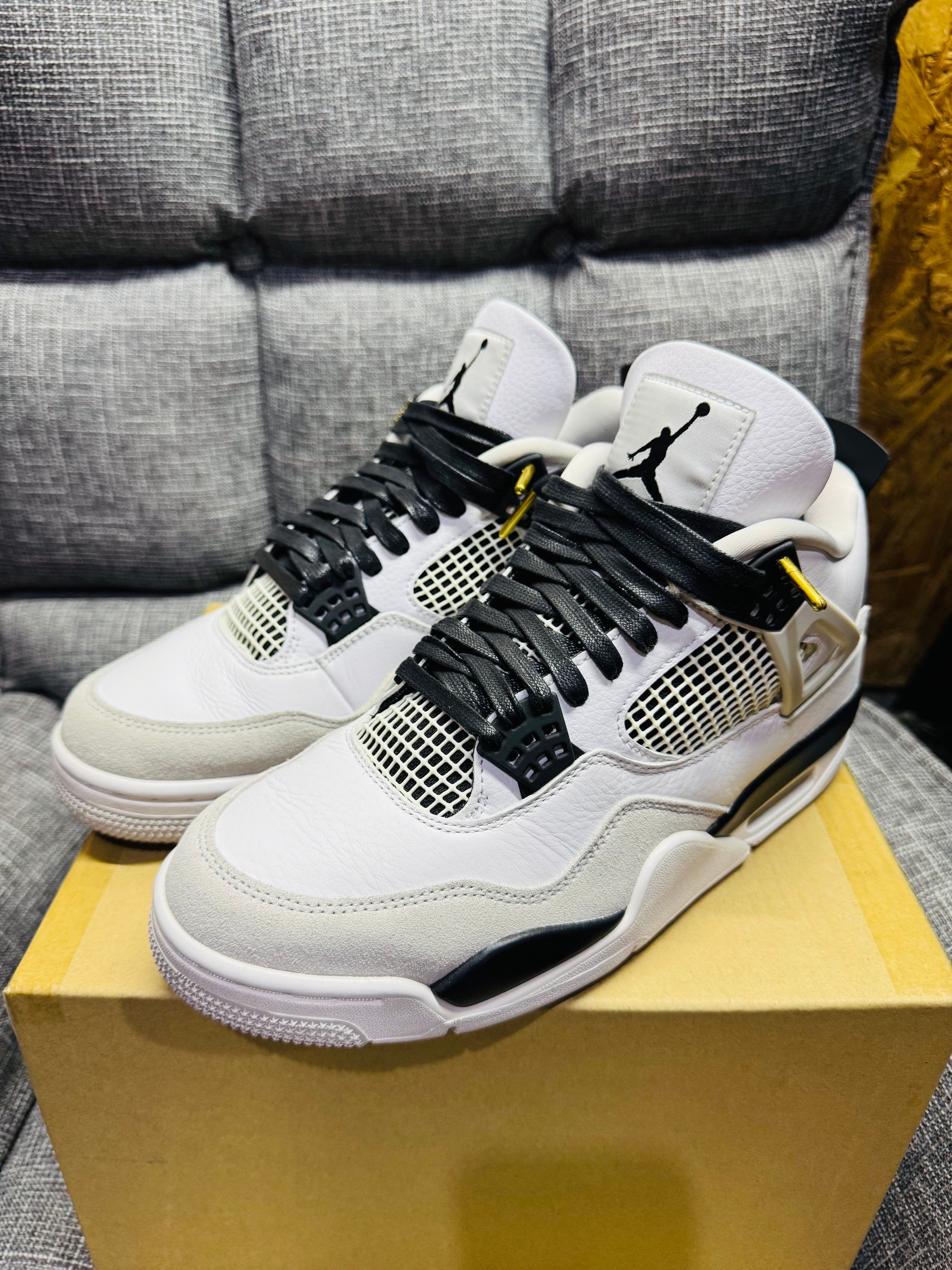 Nike Air Jordan 4 "Military Black"