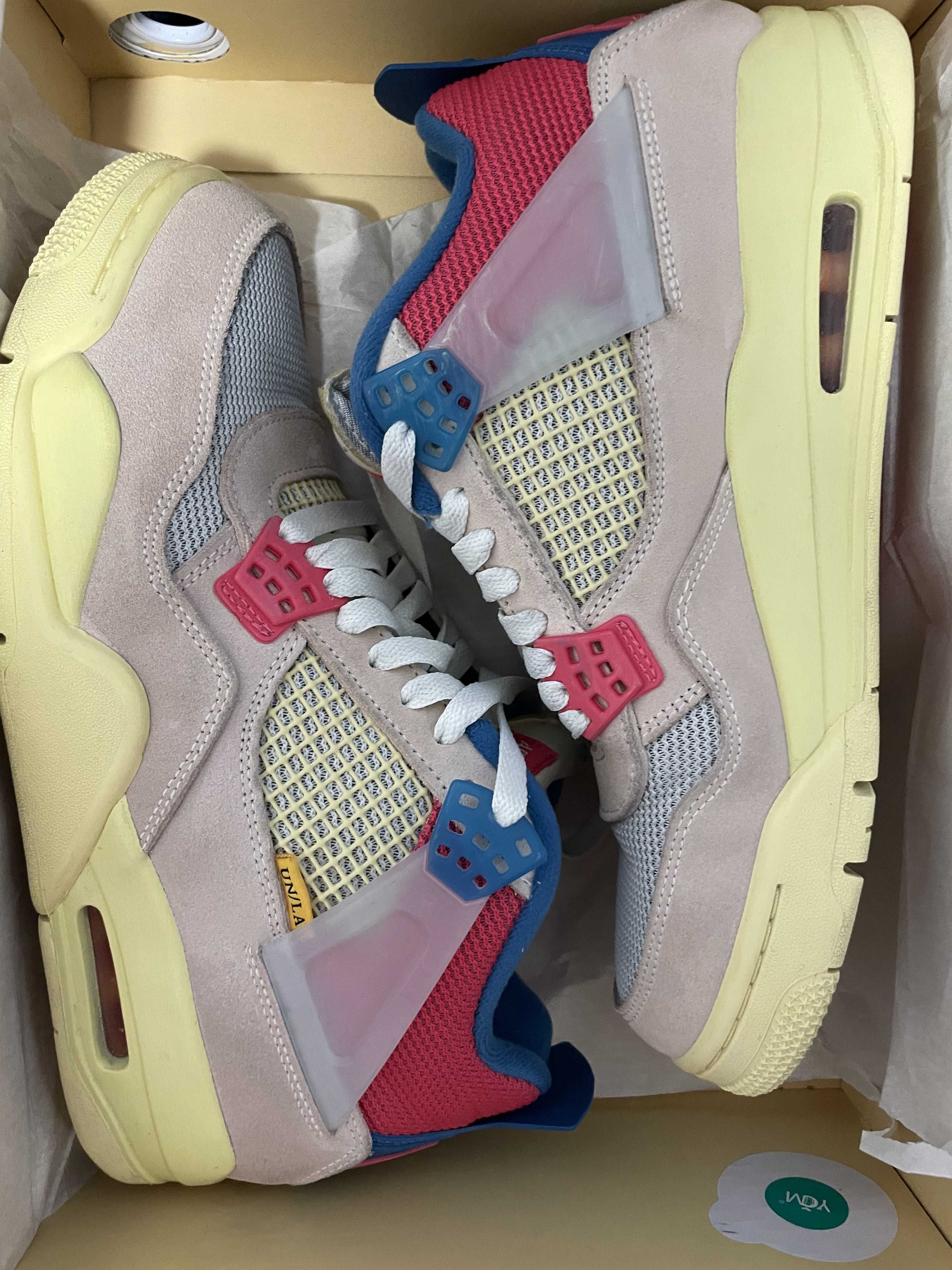 UNION × Nike Air Jordan 4 SP "Guava Ice/Light Fusion Red"