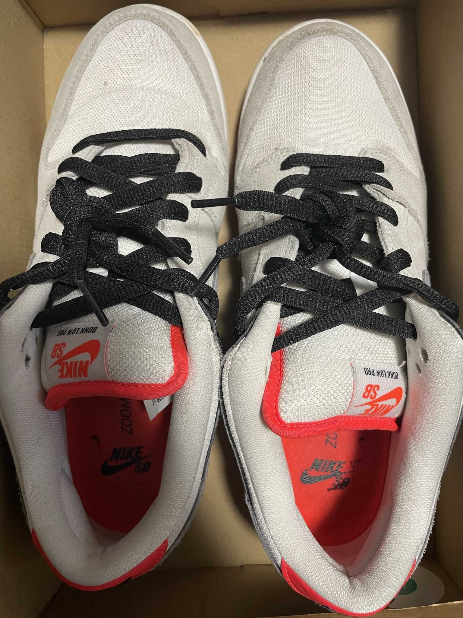 Nike SB Dunk Low "Infrared"