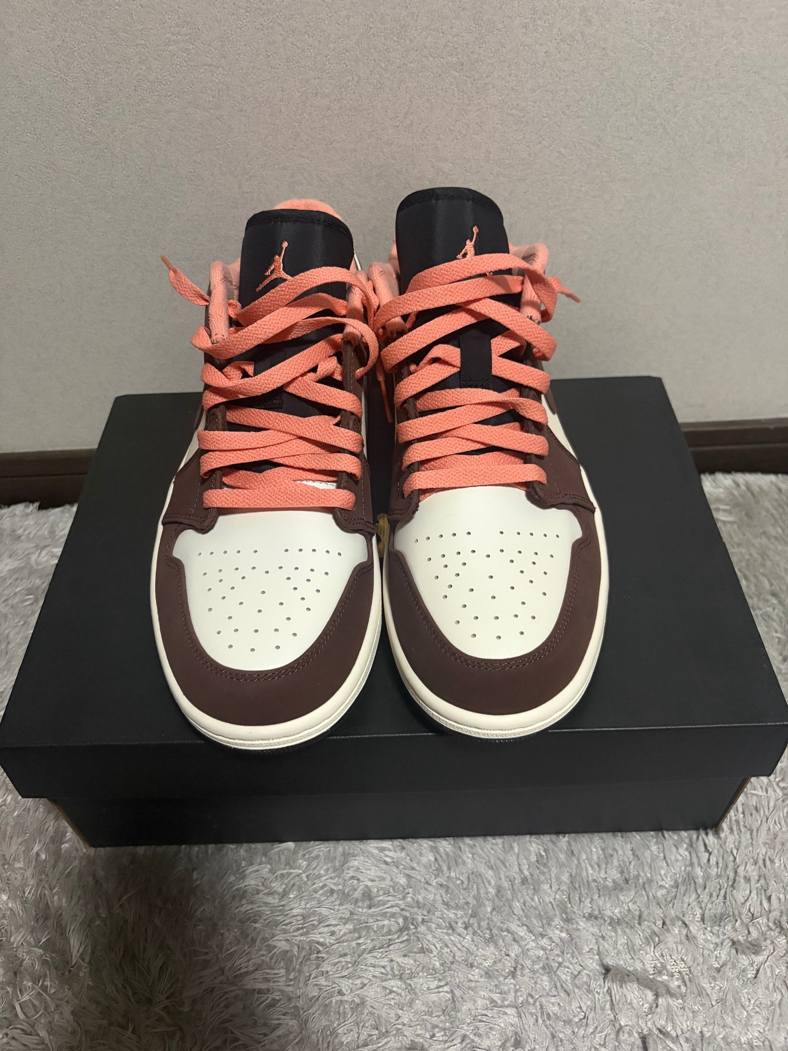 Nike Air Jordan 1 Low SE "Light Chocolate" / "Mocha Brown"