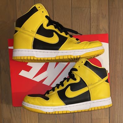 Nike Dunk High "Black/Varsity Maize"