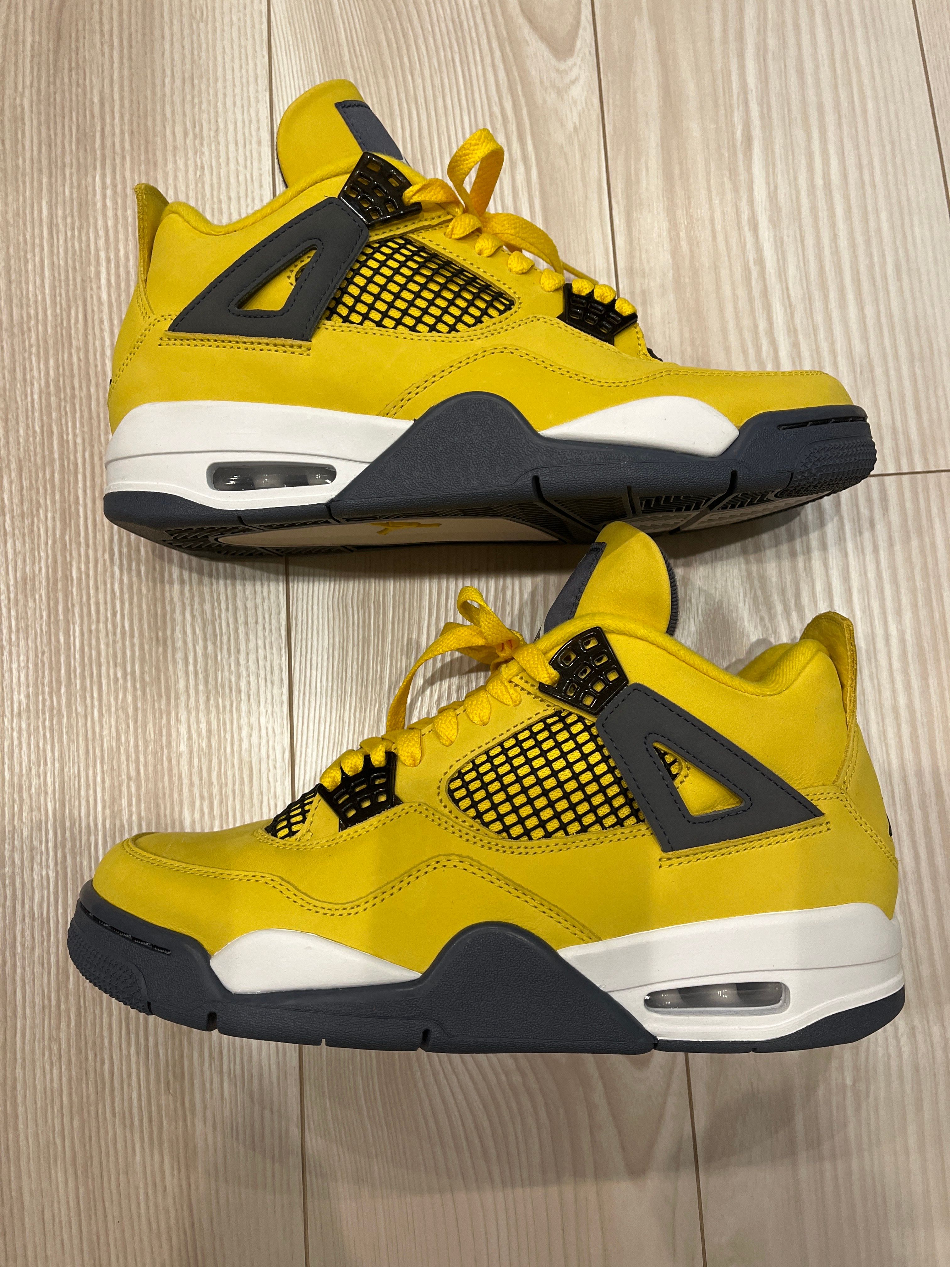Nike Air Jordan 4 "Tour Yellow"