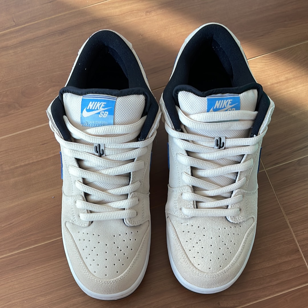 Nike SB Dunk Low "Light Cream" 