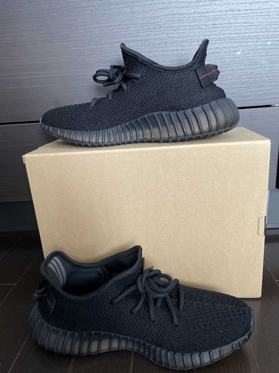 adidas YEEZY Boost 350 V2 "Core Black/Red" (2020)