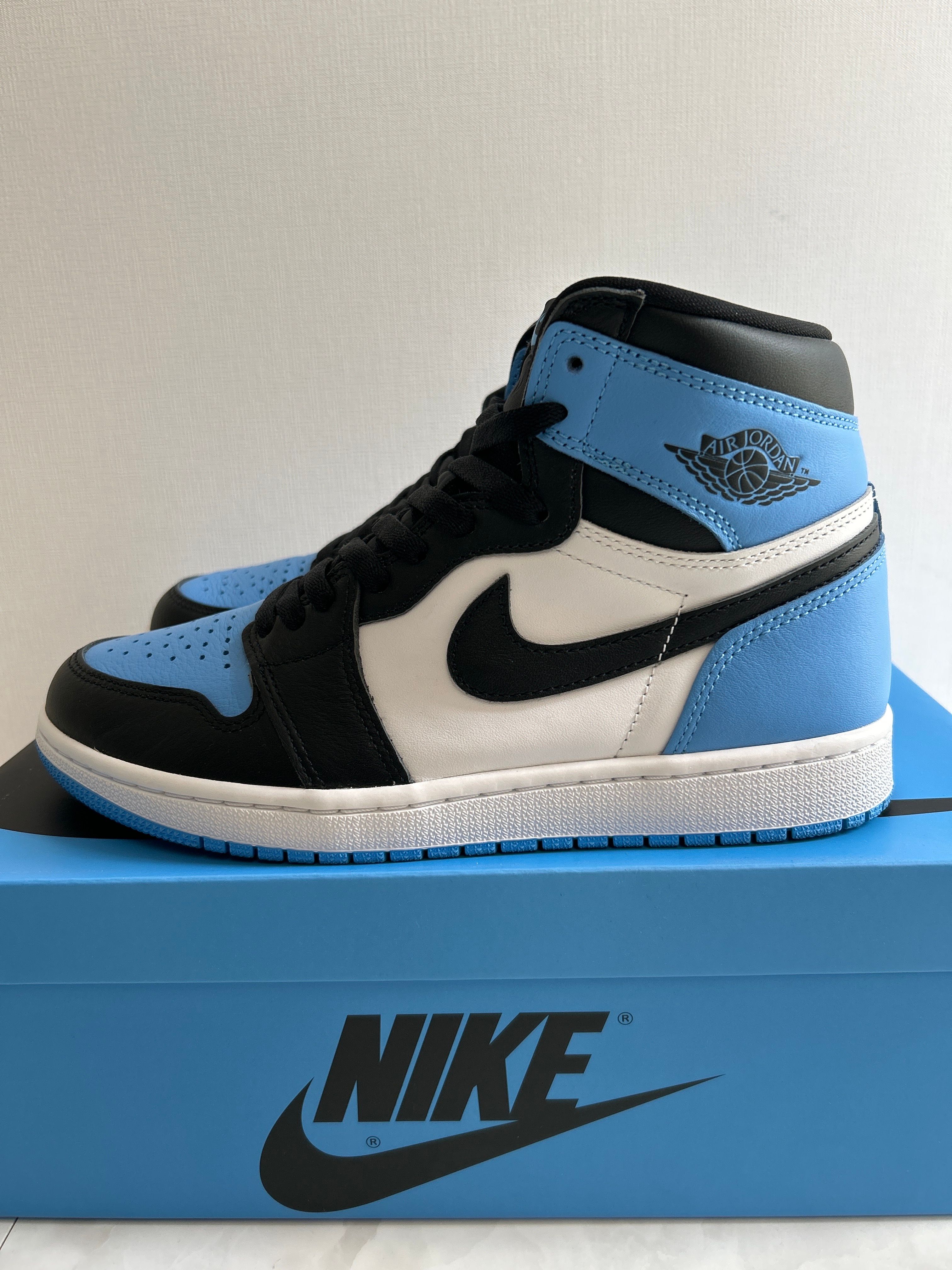 Nike Air Jordan 1 Retro High OG "University Blue/UNC Toe"