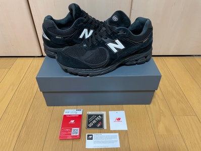 New Balance 2002R GORE-TEX "Black/White"