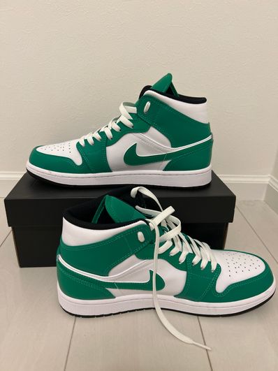 Nike Air Jordan 1 Mid "Lucky Green"