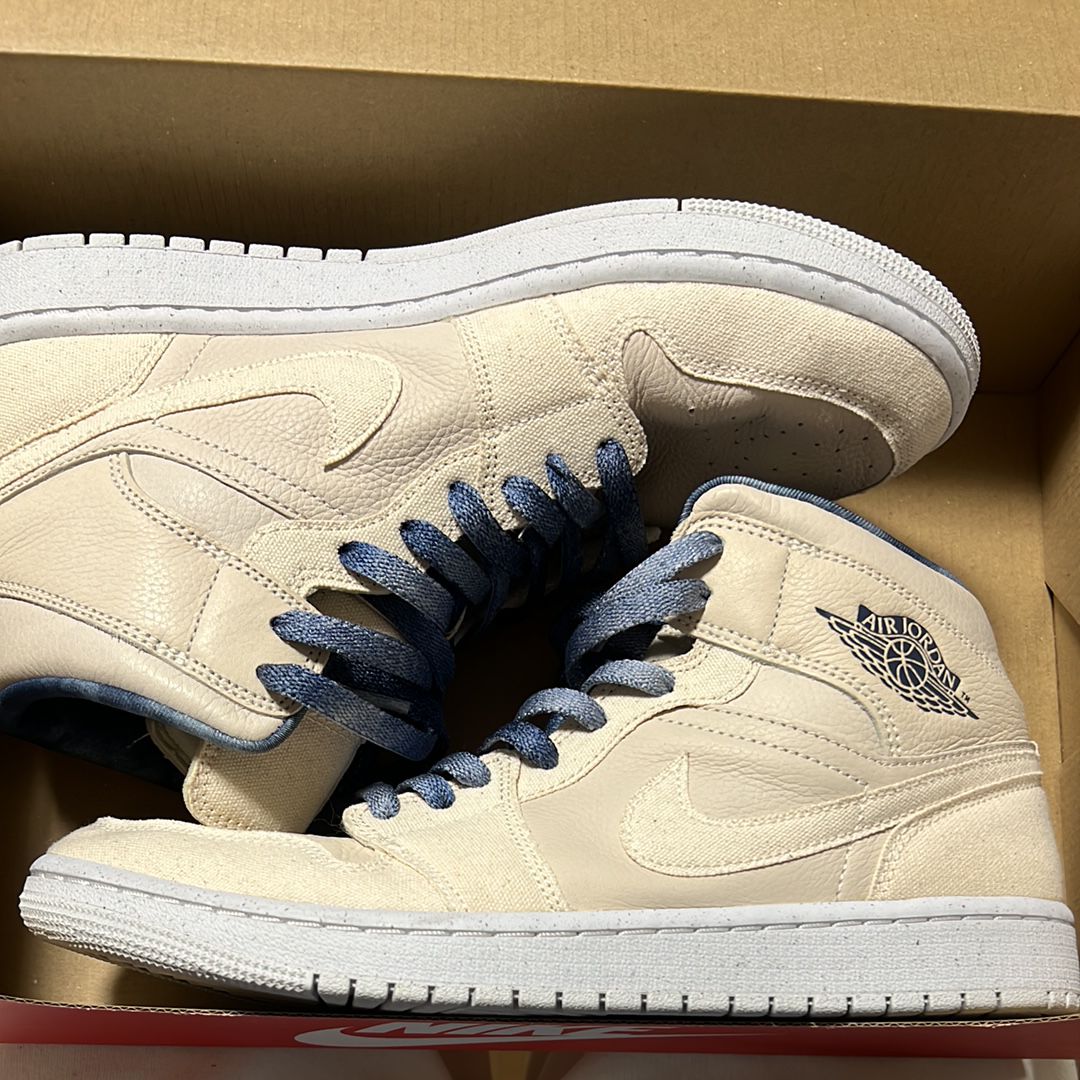 Nike Women's Air Jordan 1 Mid "Sanddrift/Indigo"