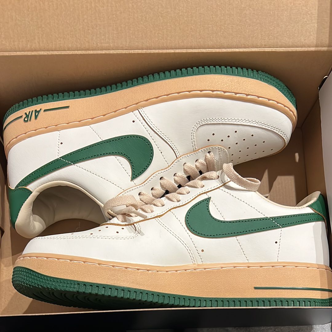 Nike Women's Air Force 1 Low "Green and Muslin"