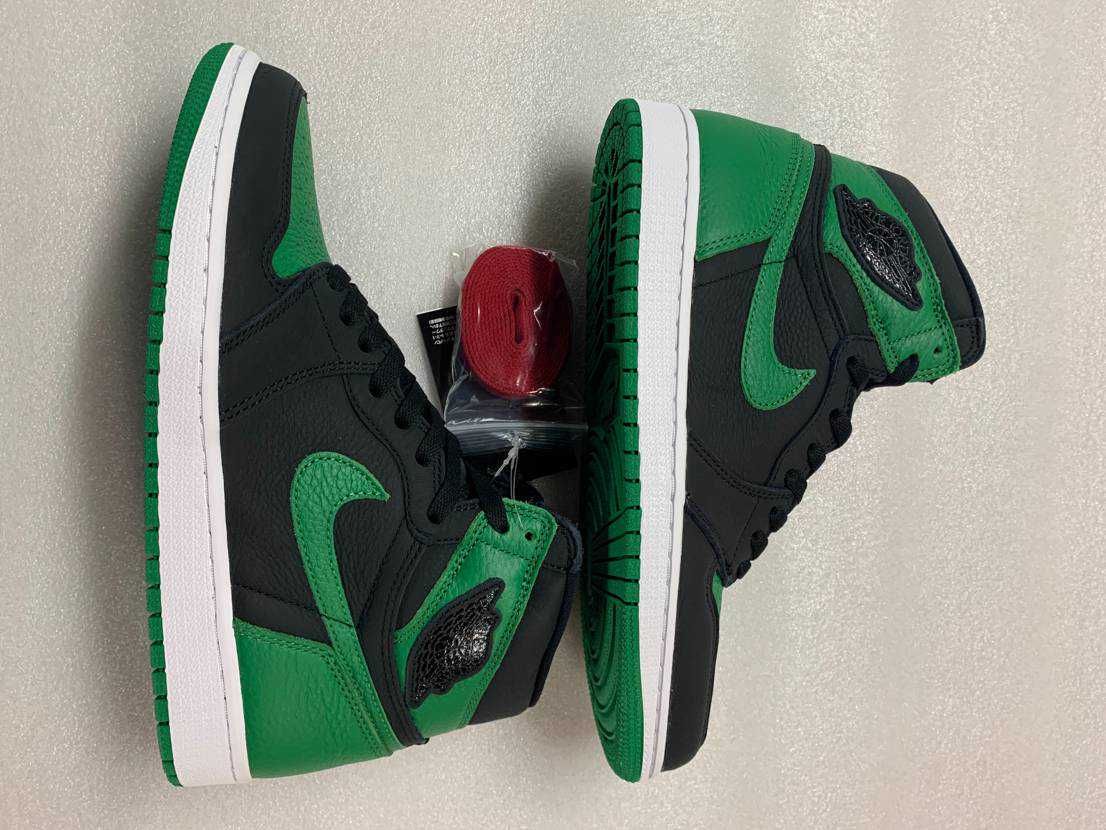 Nike Air Jordan 1 Retro High OG "Black/Pine Green" (2020)