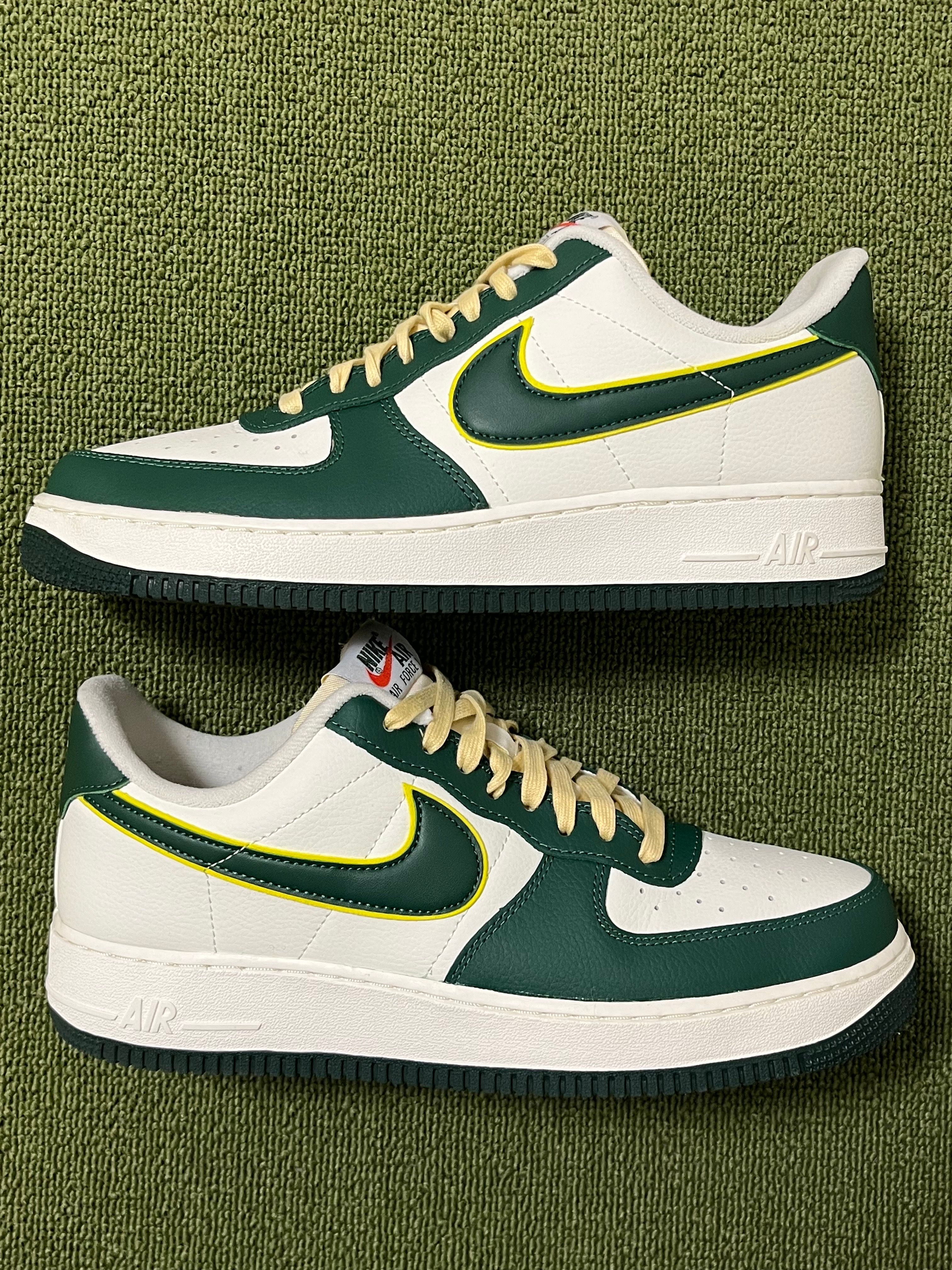 Nike Air Force 1 Low '07 LV8 "Sail/Noble Green"