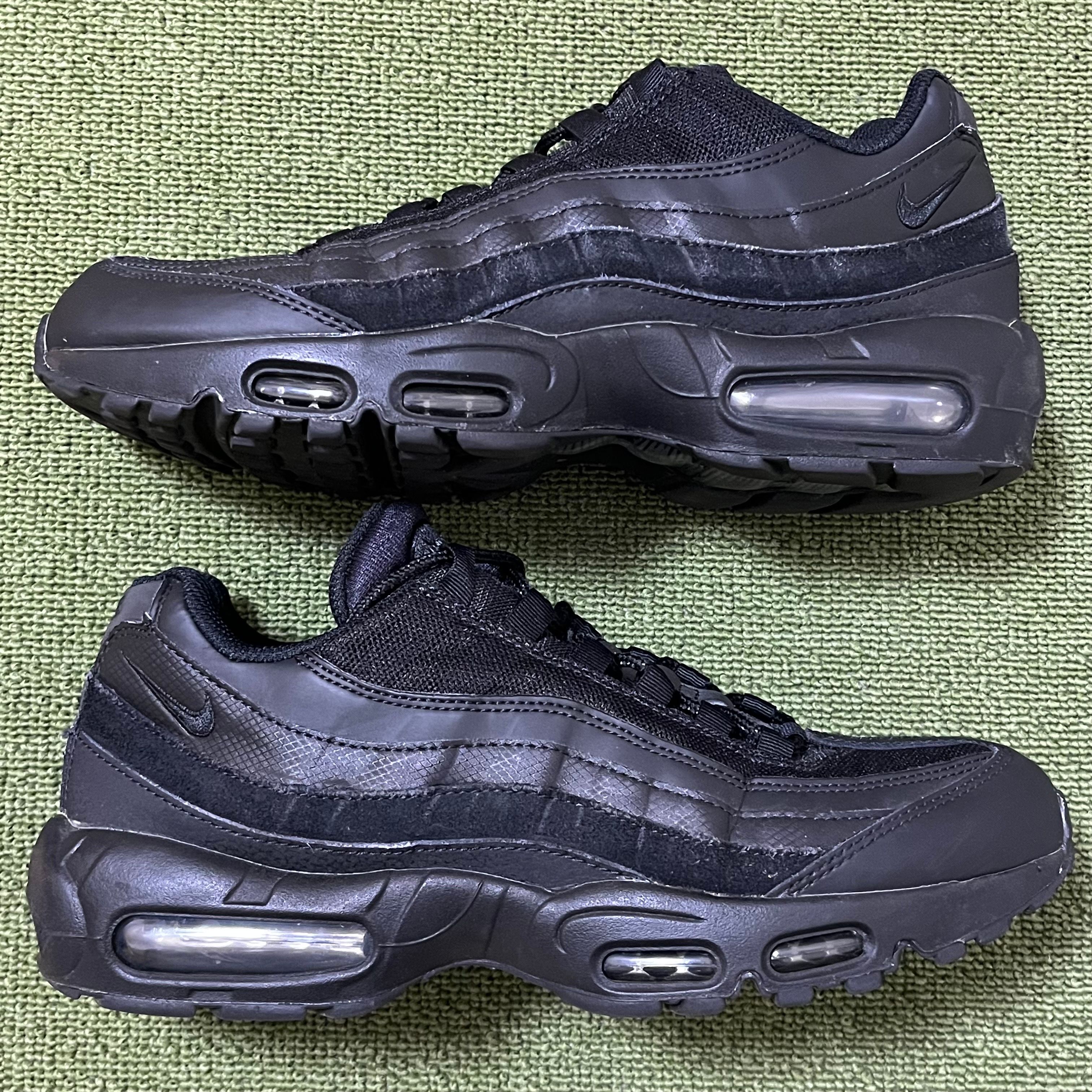 Nike Air Max 95 Essential "Black/Dark Grey/Black"