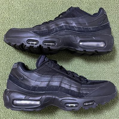 Nike Air Max 95 Essential "Black/Dark Grey/Black"