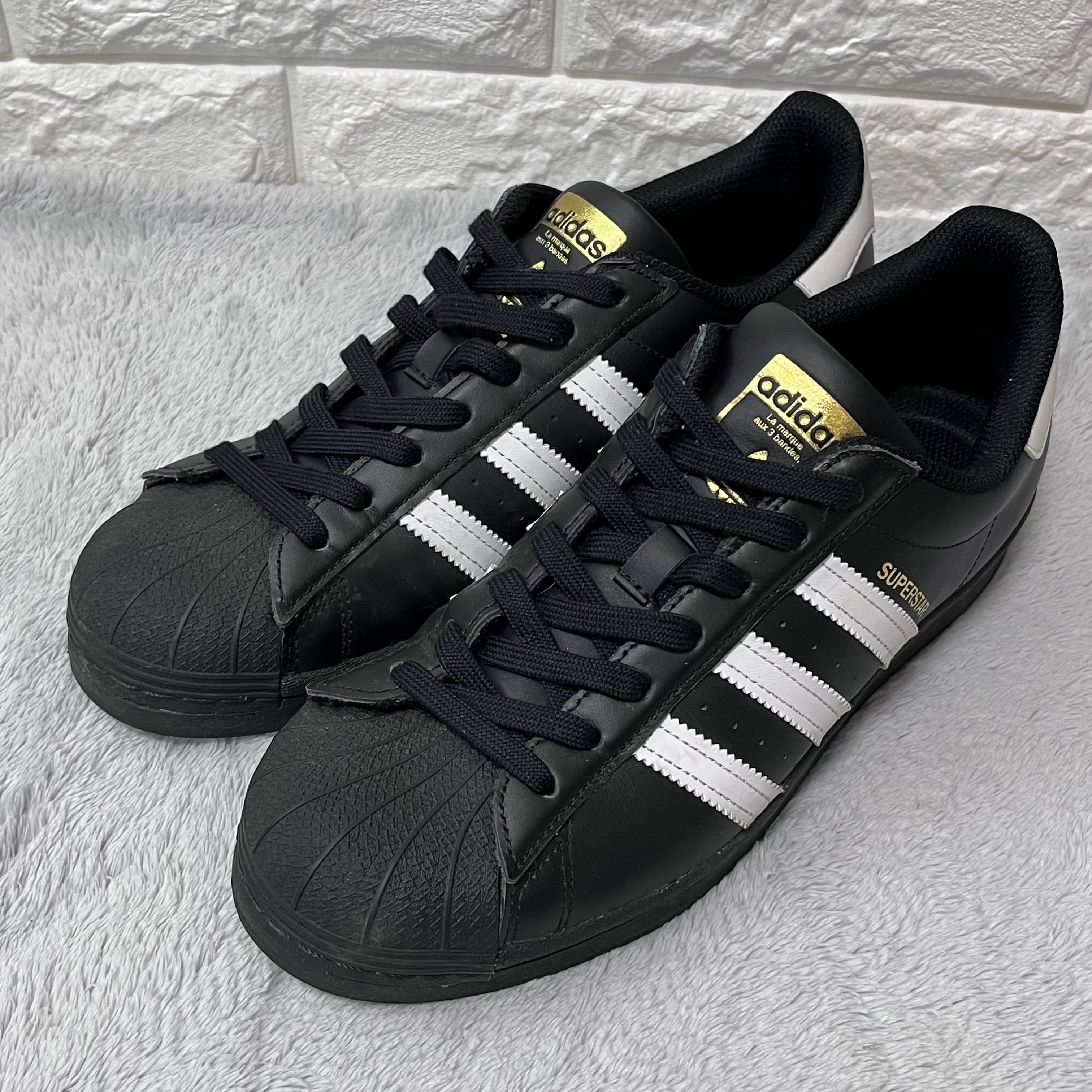 アディダス スーパースター "コアブラック/フットウェアホワイト"