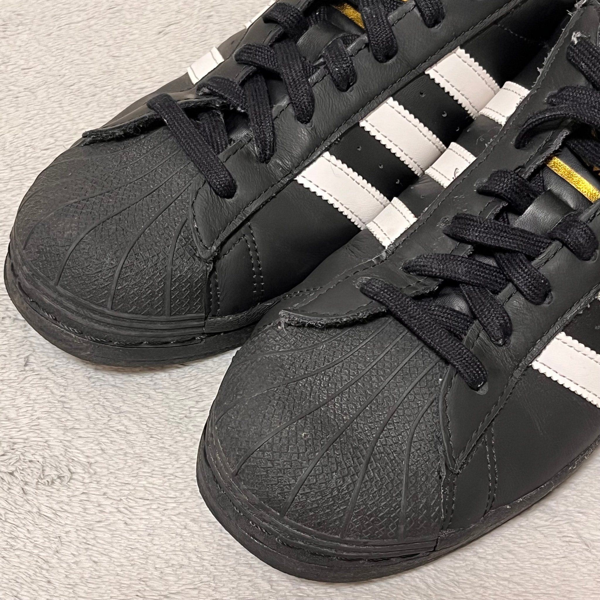 B (目立った傷や汚れなし)】アディダス スーパースター 