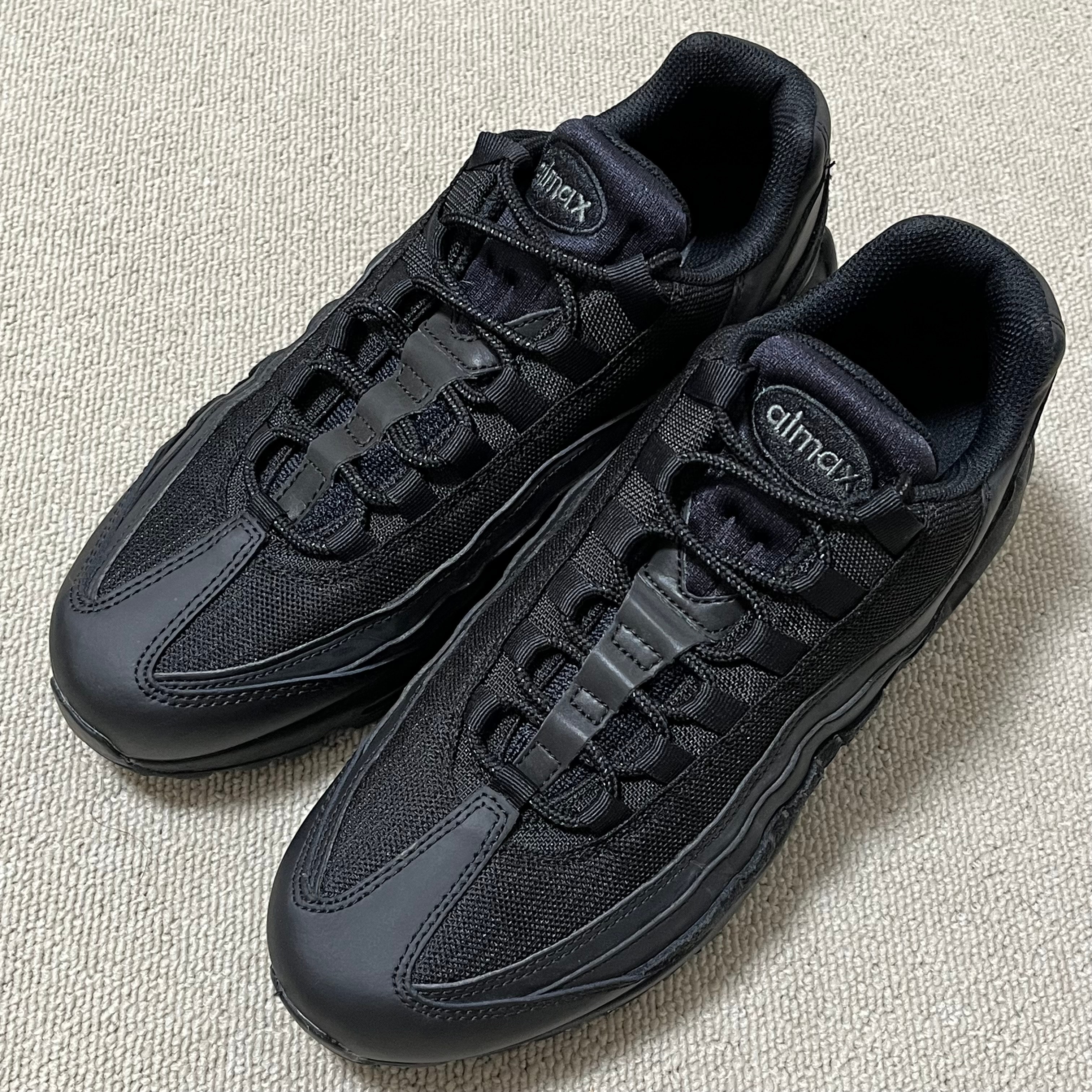 Nike Air Max 95 Essential "Black/Dark Grey/Black"