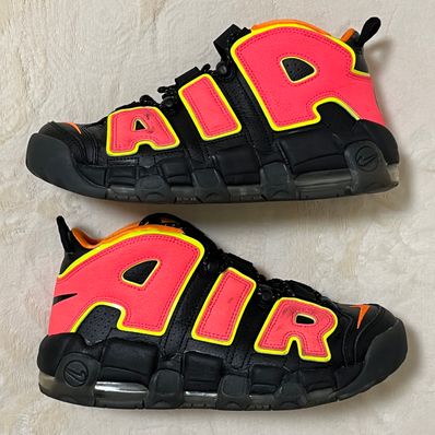 NIKE Women's AIR MORE UPTEMPO "HOT PUNCH"