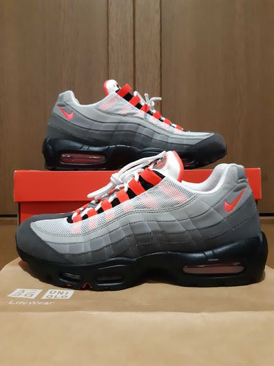 Nike Air Max 95 OG "White/Solar Red"