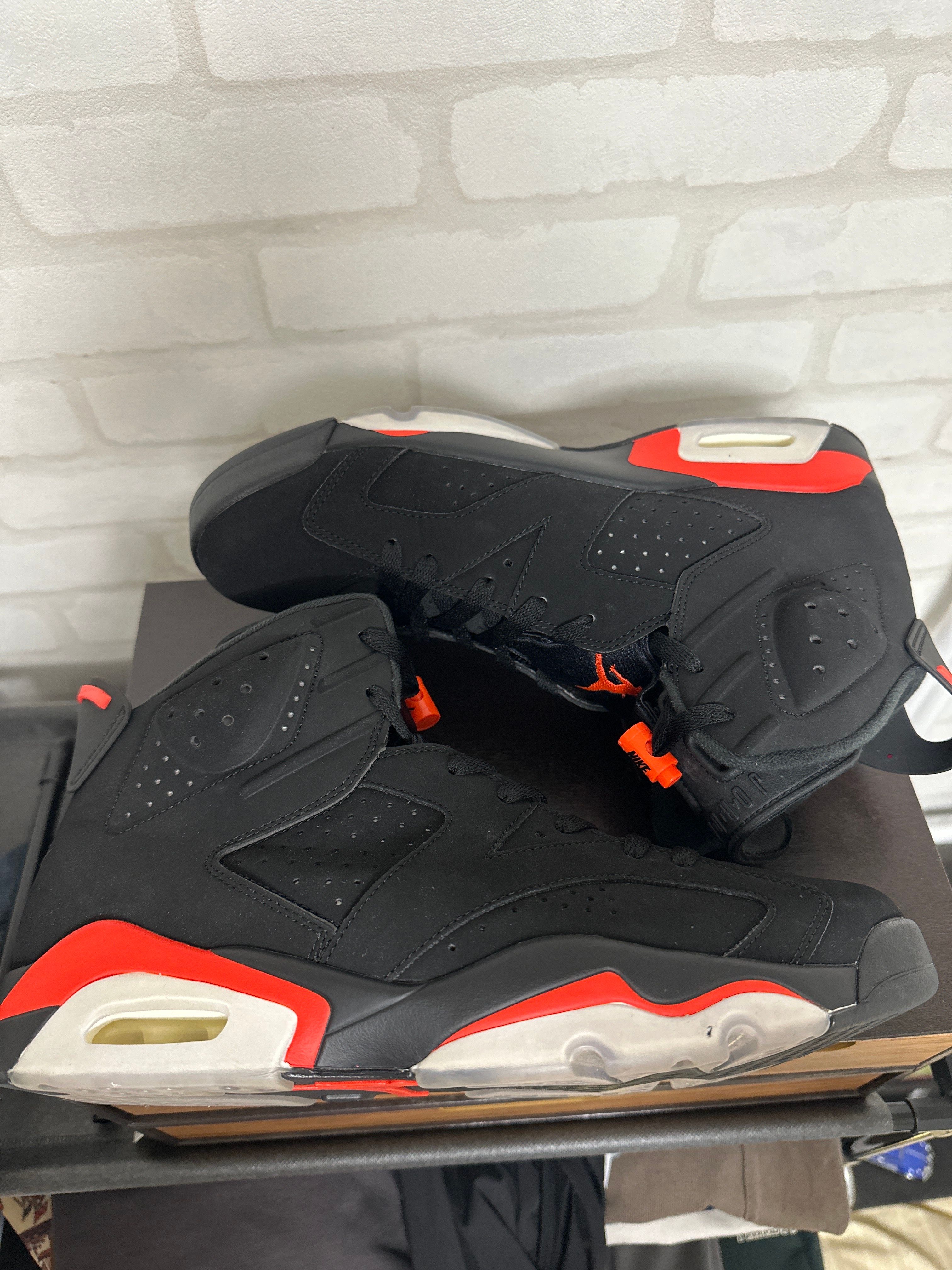 Nike Air Jordan 6 Retro OG "Black/Infrared"