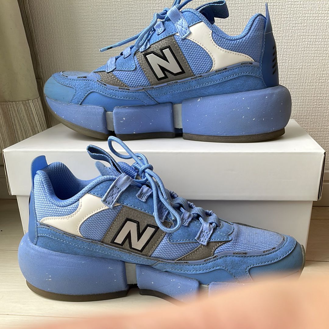 ジェイデン・スミス × ニューバランス ビジョンレーサー "グレー"