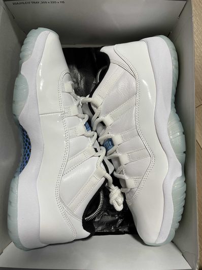 Nike Air Jordan 11 Low "Legend Blue"