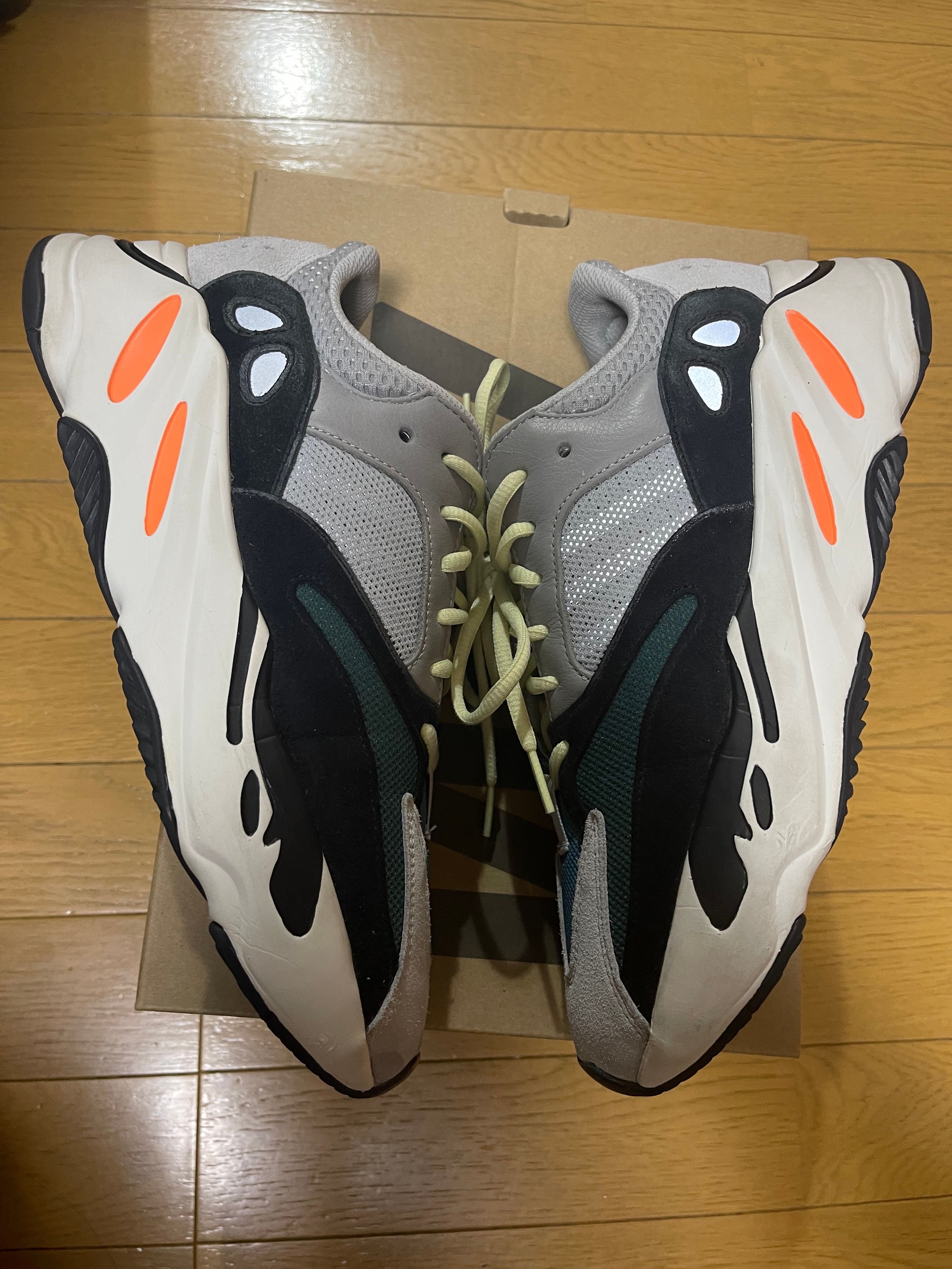 adidas YEEZY Boost 700 "Wave Runner"