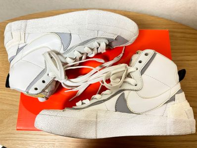 sacai × NIKE BLAZER MID "WHITE/WOLF GREY"