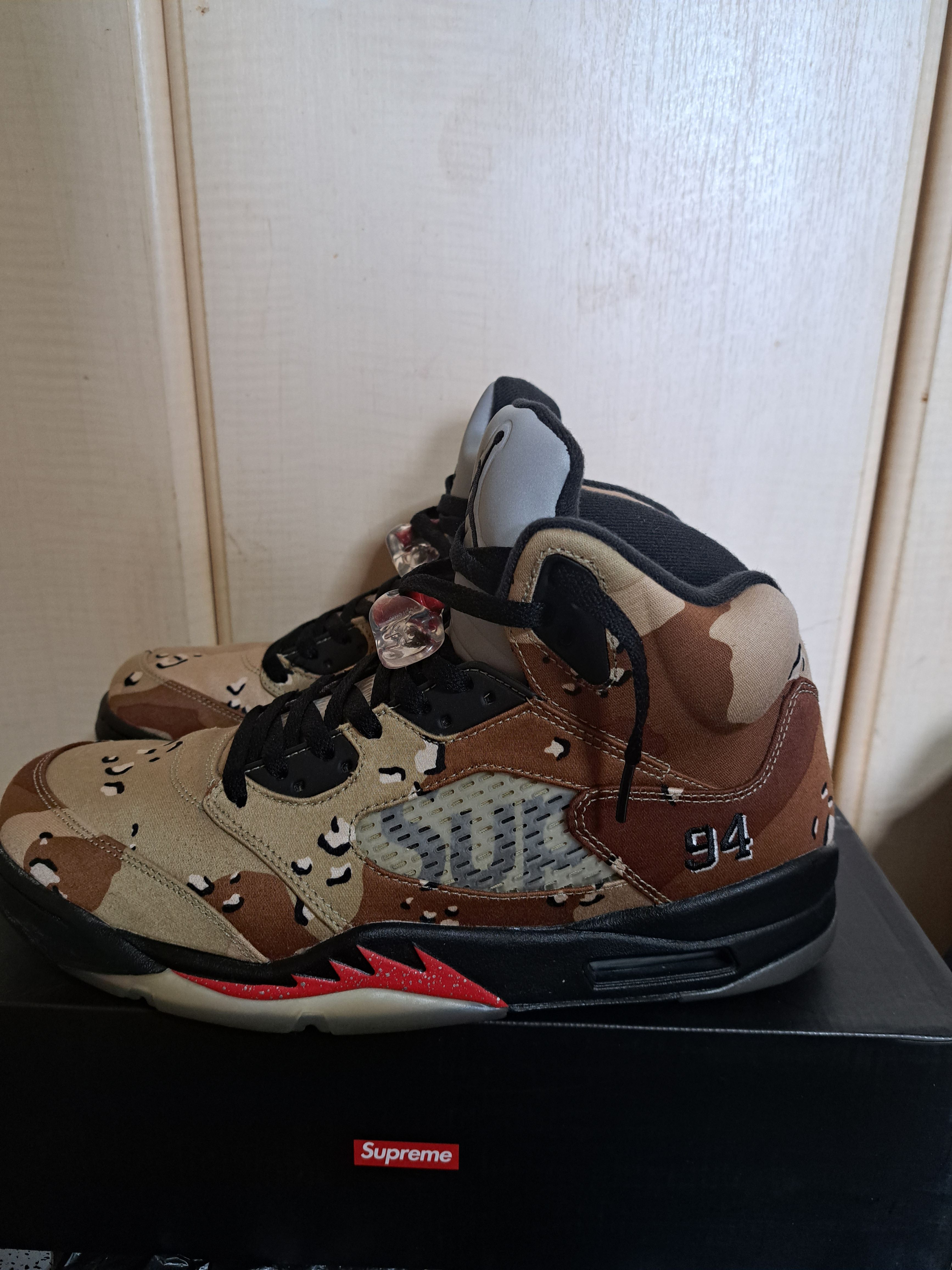 Supreme × Nike Air Jordan 5 Retro "Desert Camo"