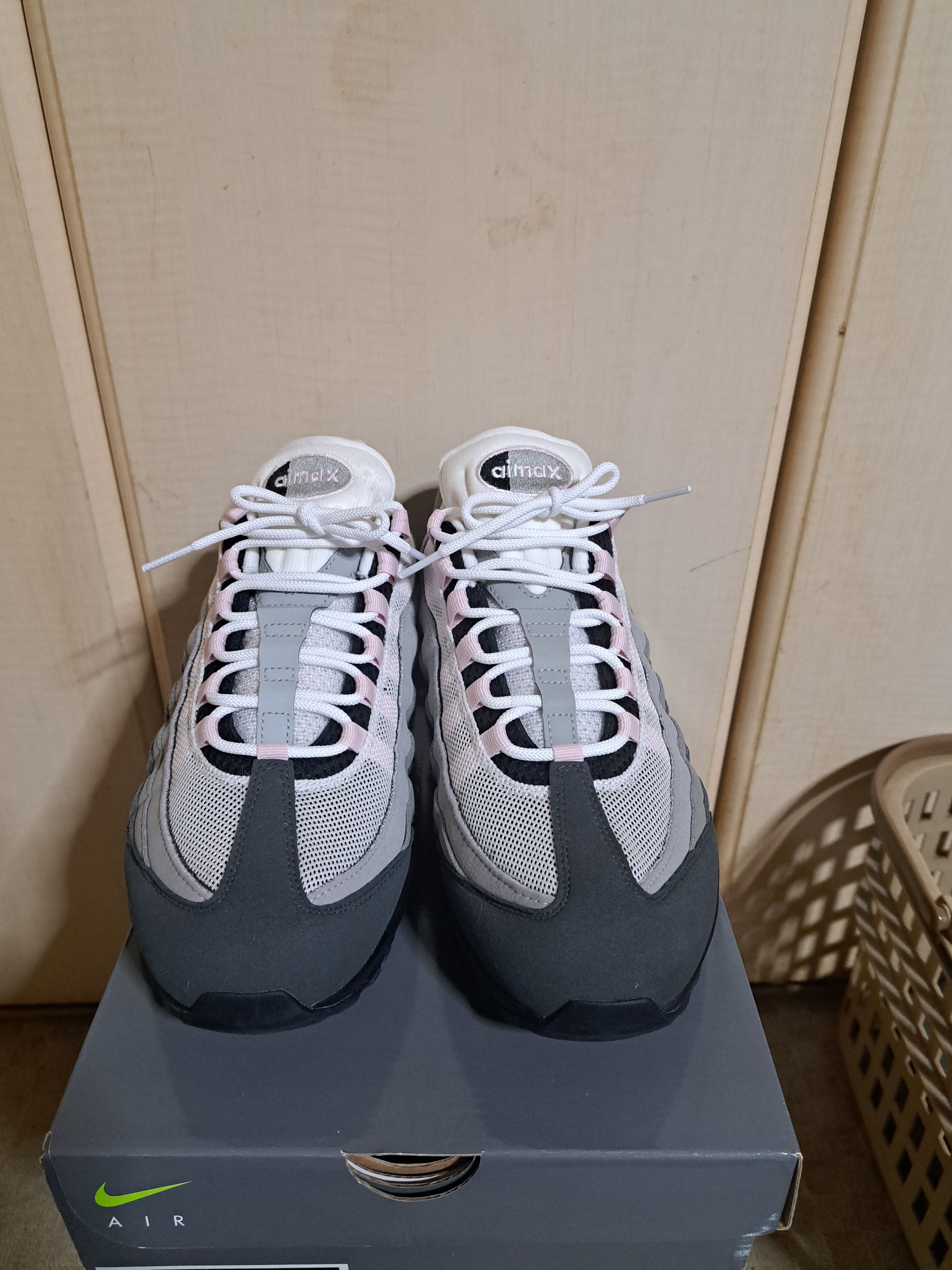 Nike Women's Air Max 95 Big Bubble OG "Pink Foam"