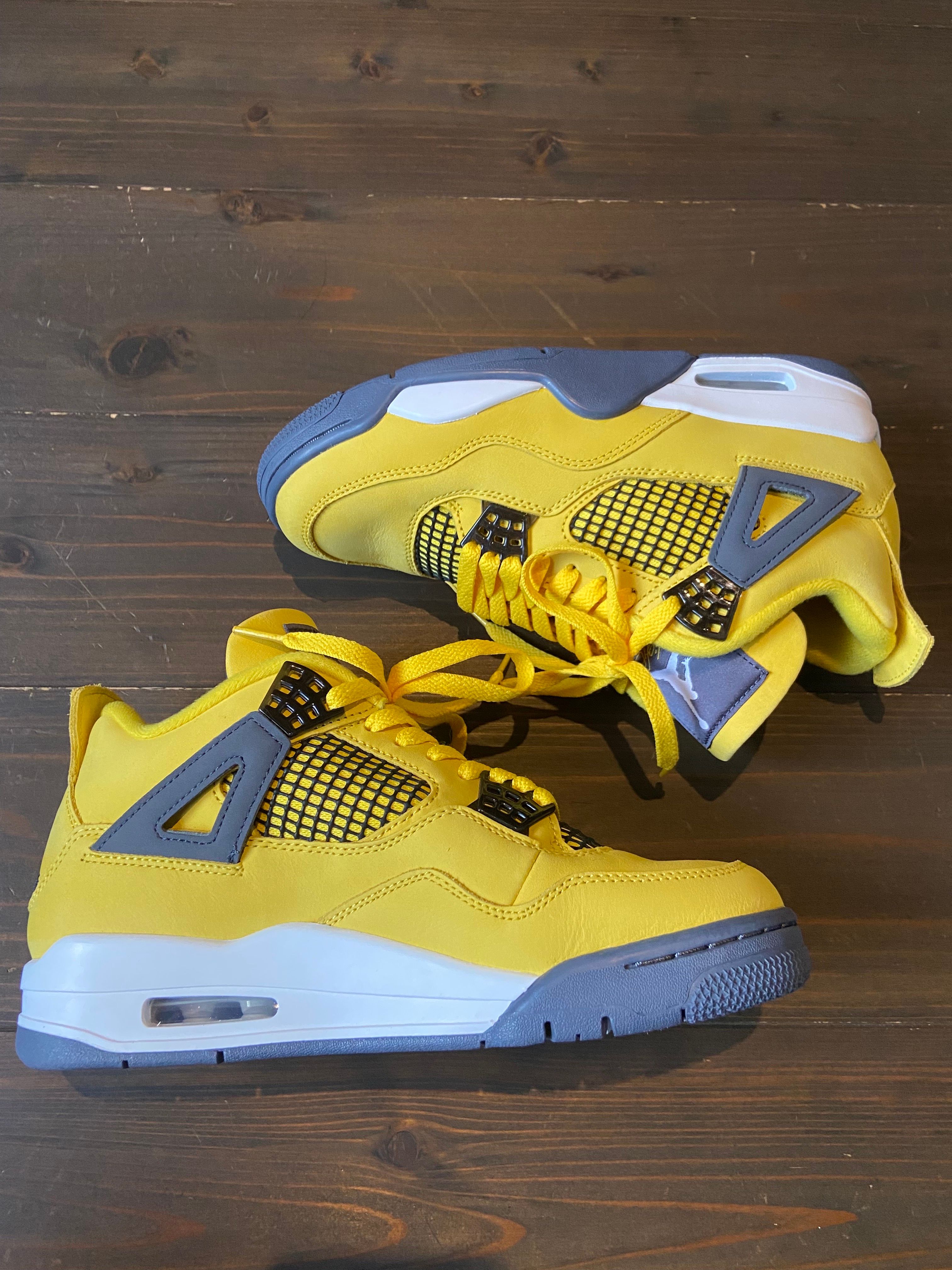 Nike Air Jordan 4 "Tour Yellow"