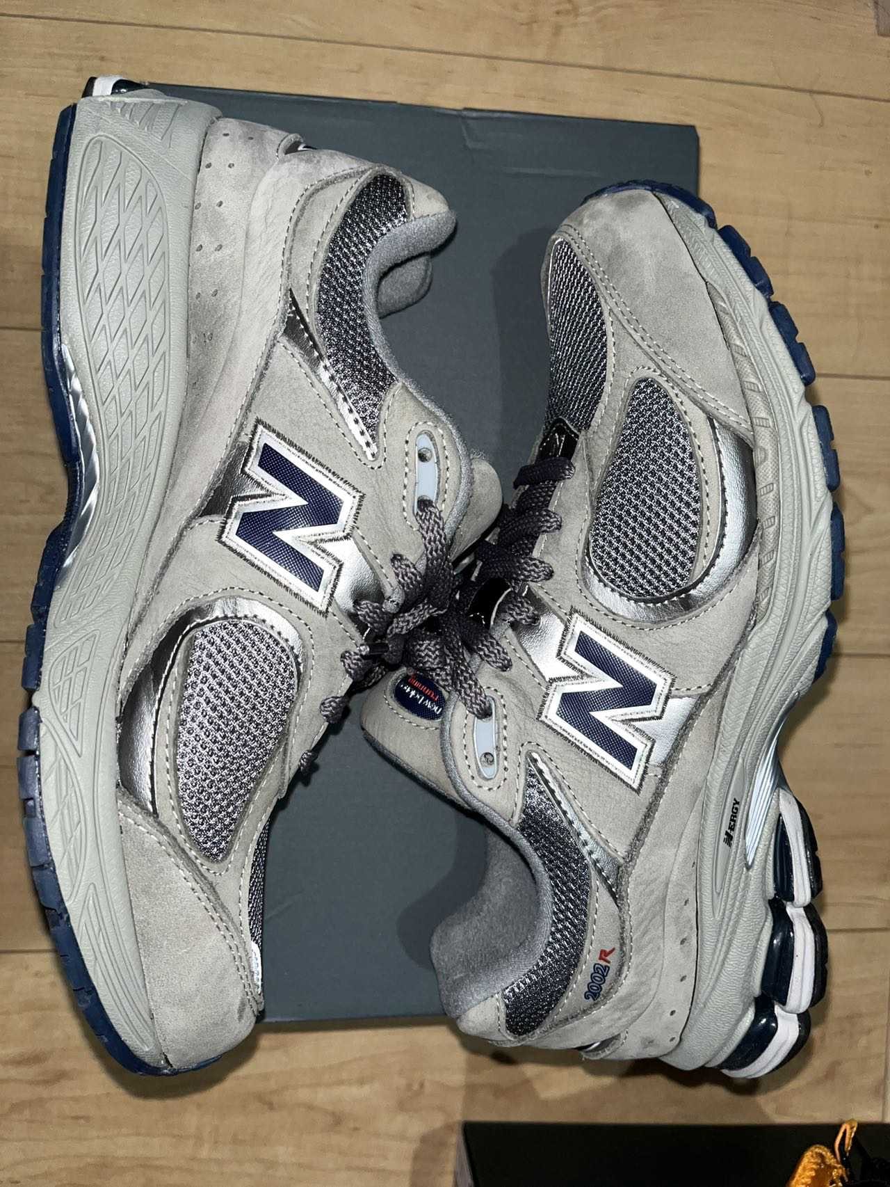 New Balance 2002R "Gray"