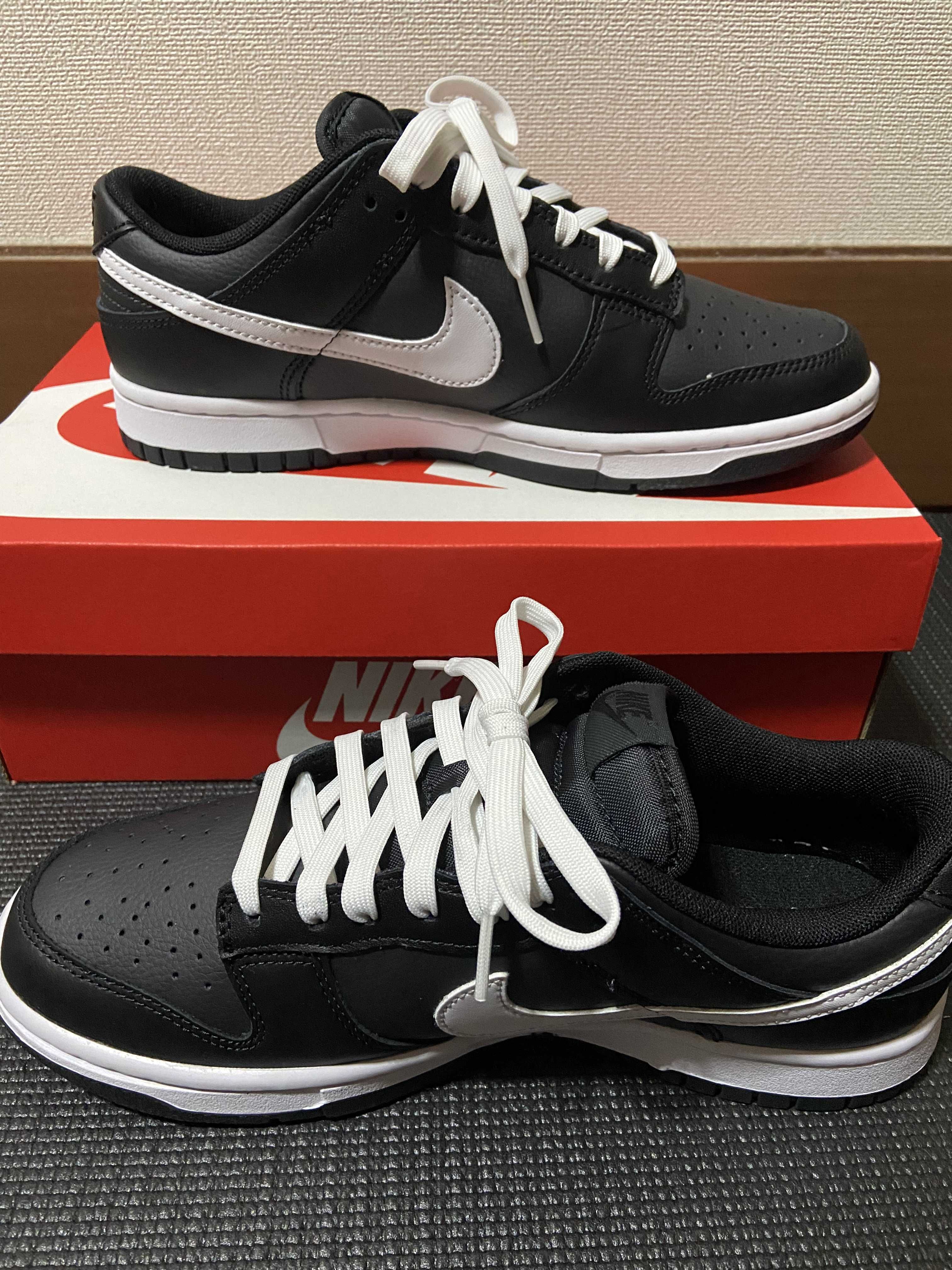 Nike Dunk Low "Black Panda"
