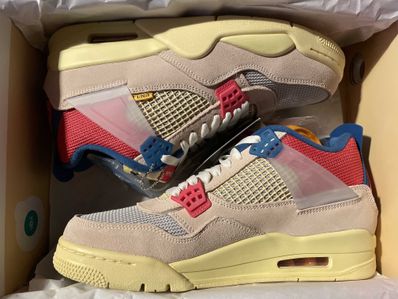 UNION × Nike Air Jordan 4 SP "Guava Ice/Light Fusion Red"
