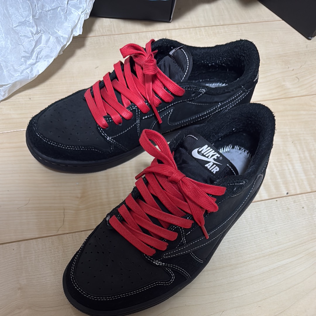 トラヴィススコット × ナイキ エアジョーダン1 ロー OG SP 