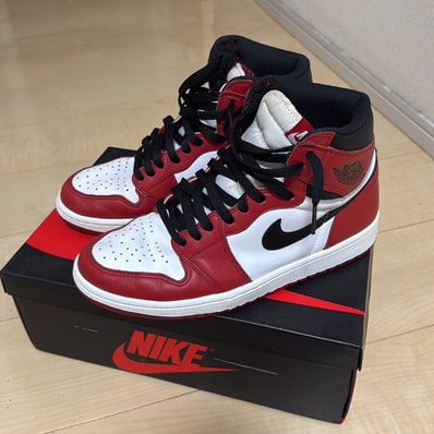 Nike Air Jordan 1 Retro High "Chicago" (2015)
