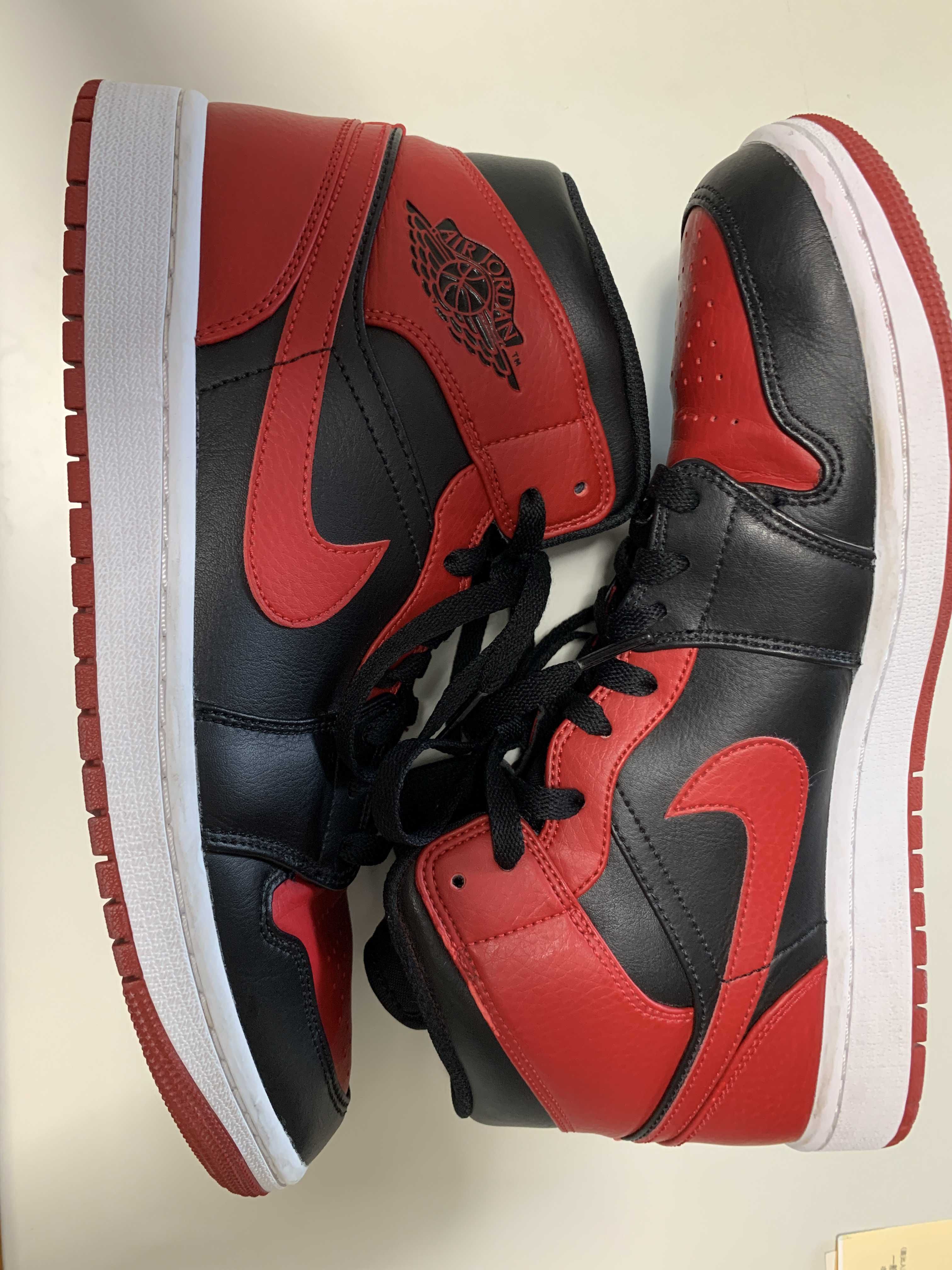 Nike Air Jordan 1 Retro High "Black Varsity Red/Bred"(2001)