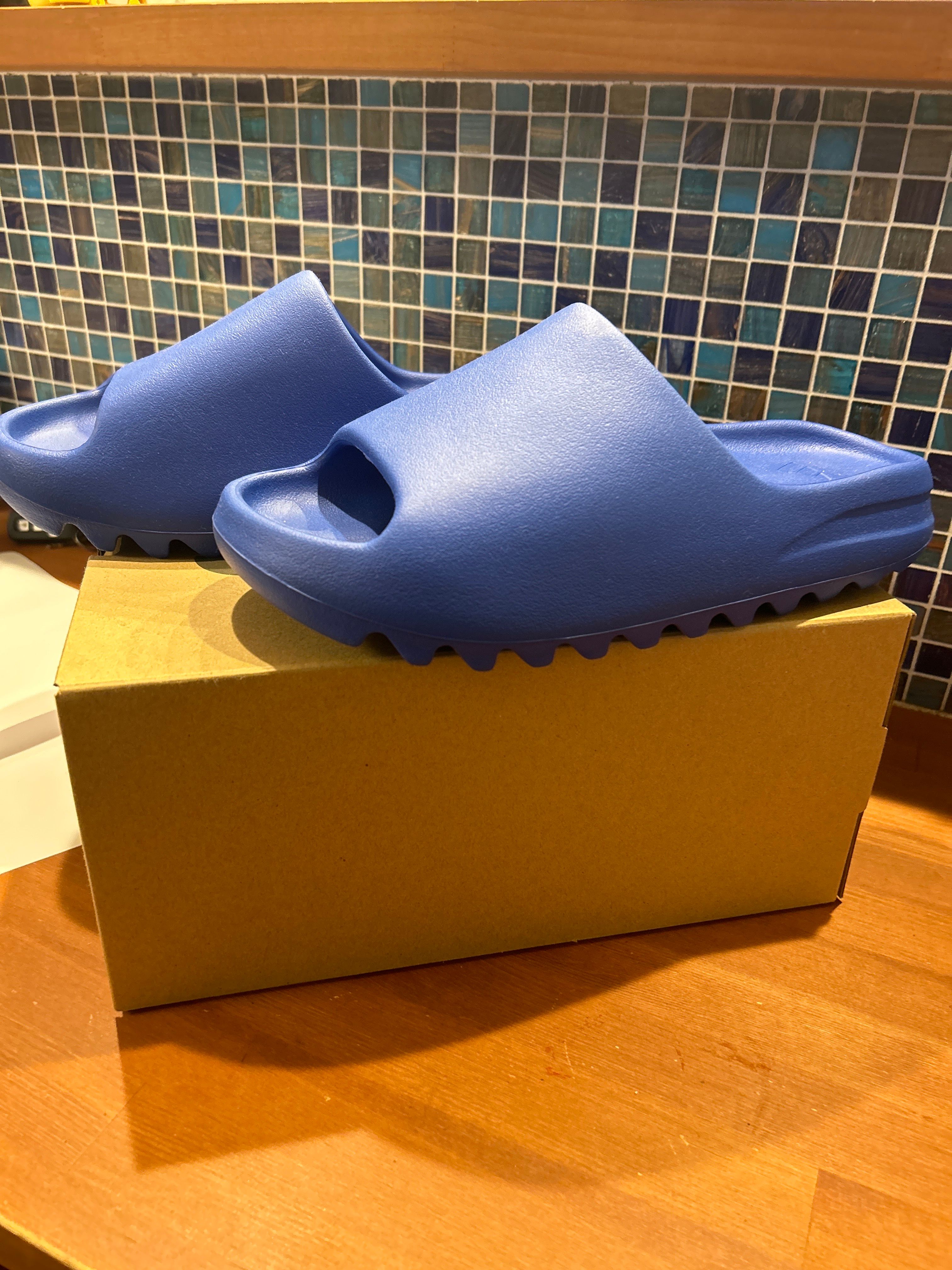 adidas YEEZY Slide "Azure"