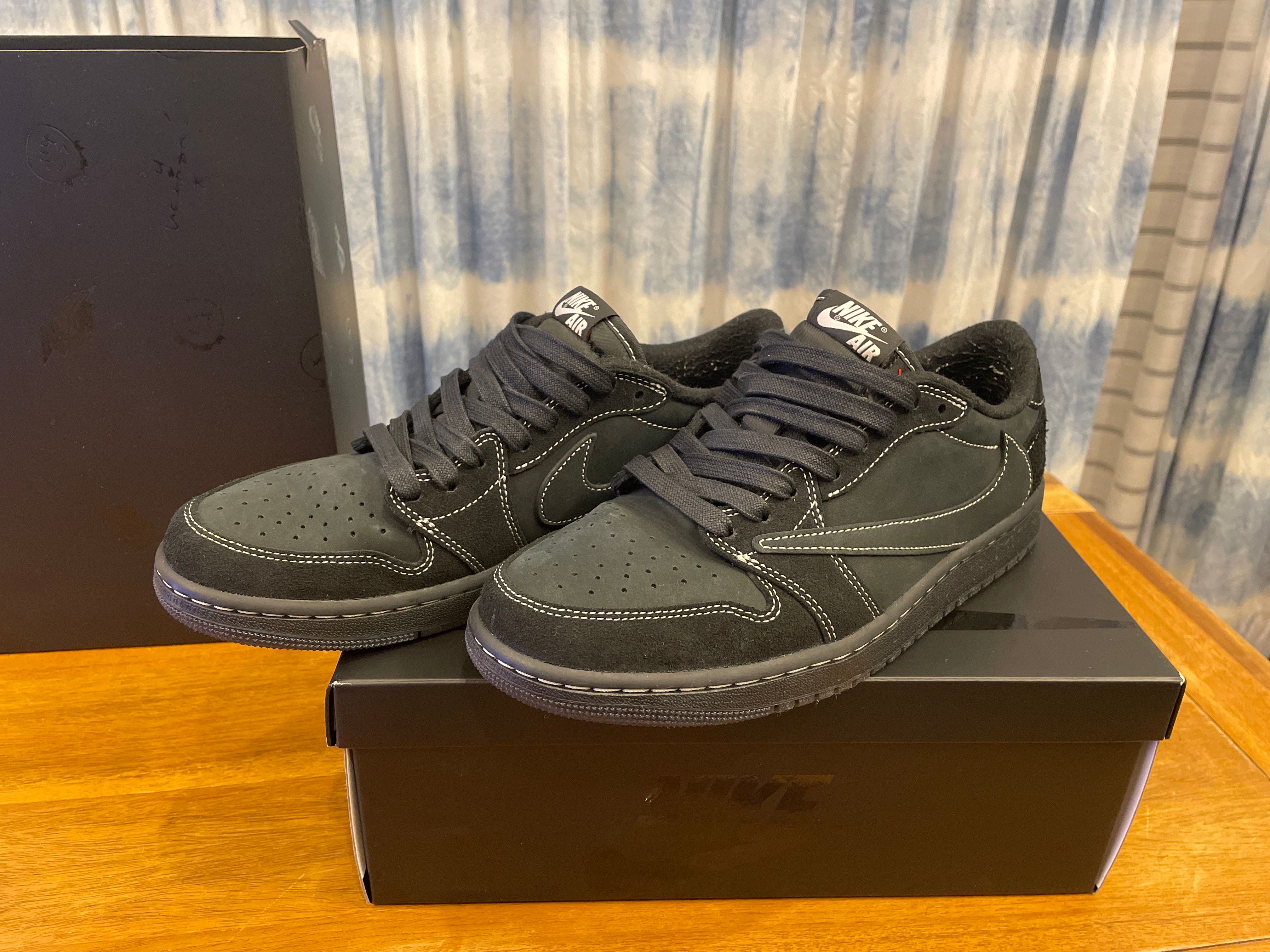 Travis Scott × Nike Air Jordan 1 Low OG SP "Black Phantom"