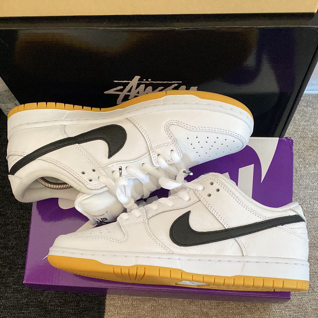 Nike SB Dunk Low Pro "White/Black-White-Gum Light Brown"