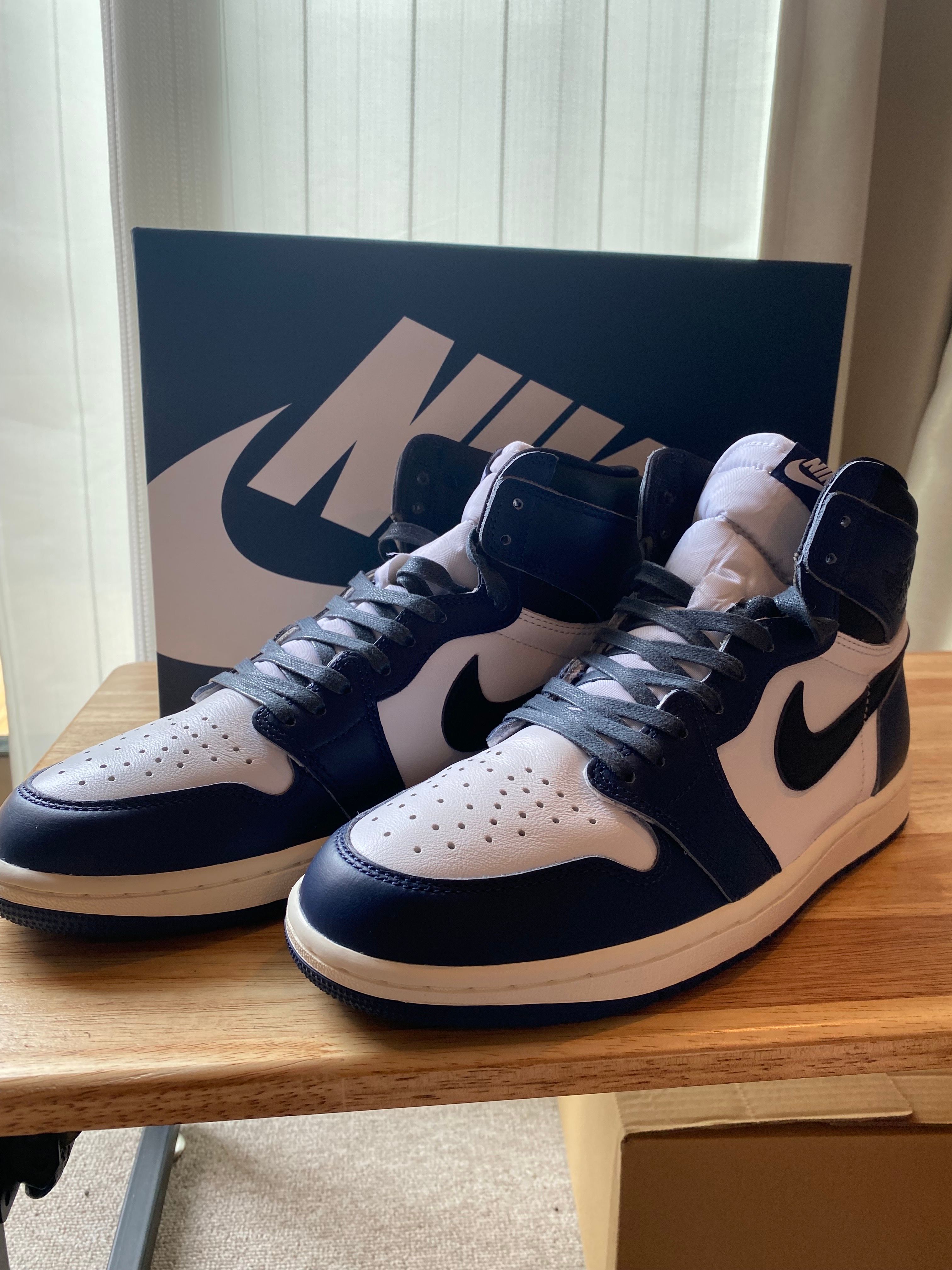 Nike Air Jordan 1 Retro High OG "Midnight Navy"