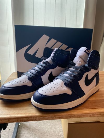 Nike Air Jordan 1 Retro High OG "Midnight Navy"