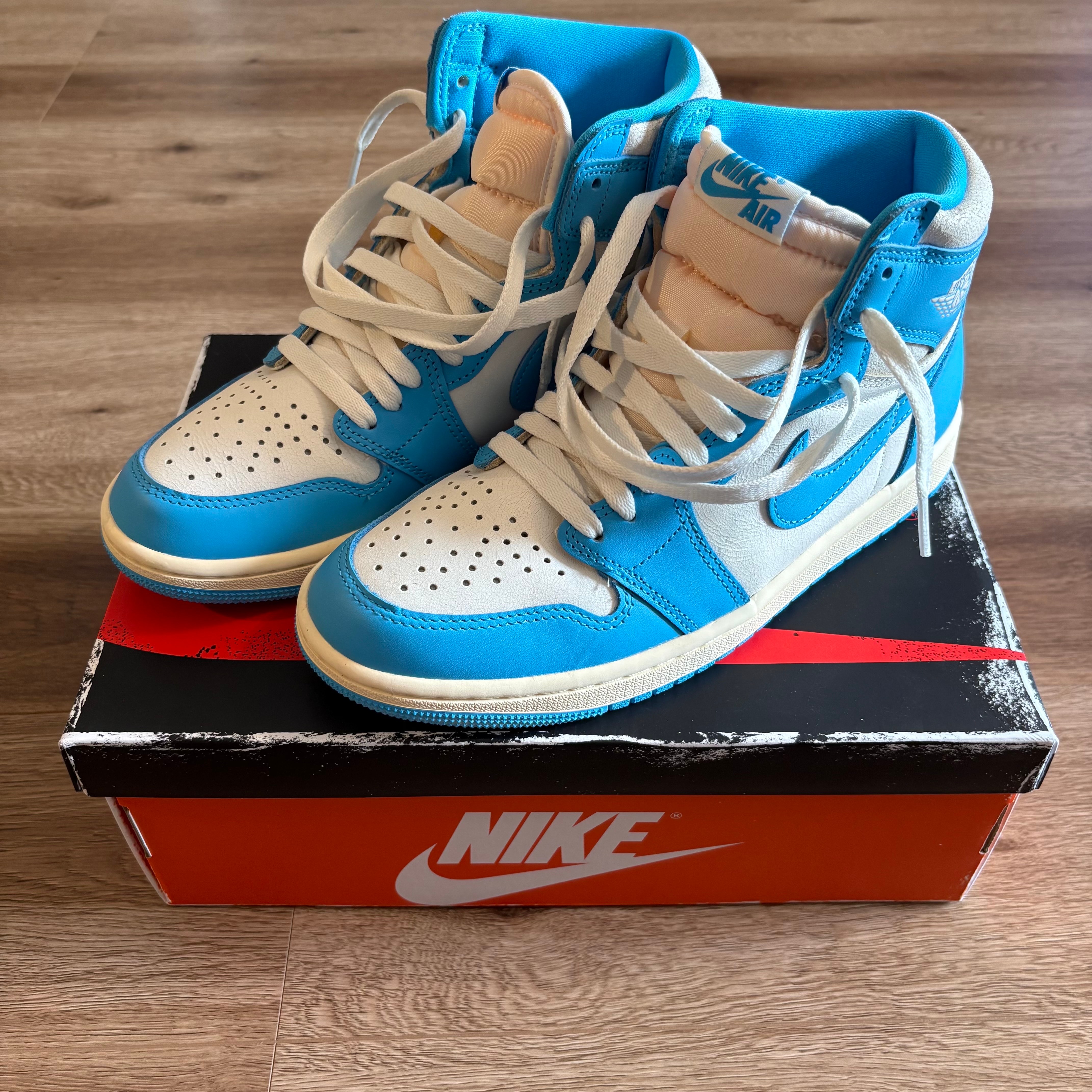 Nike Air Jordan 1 Retro High OG "UNC Reimagined"