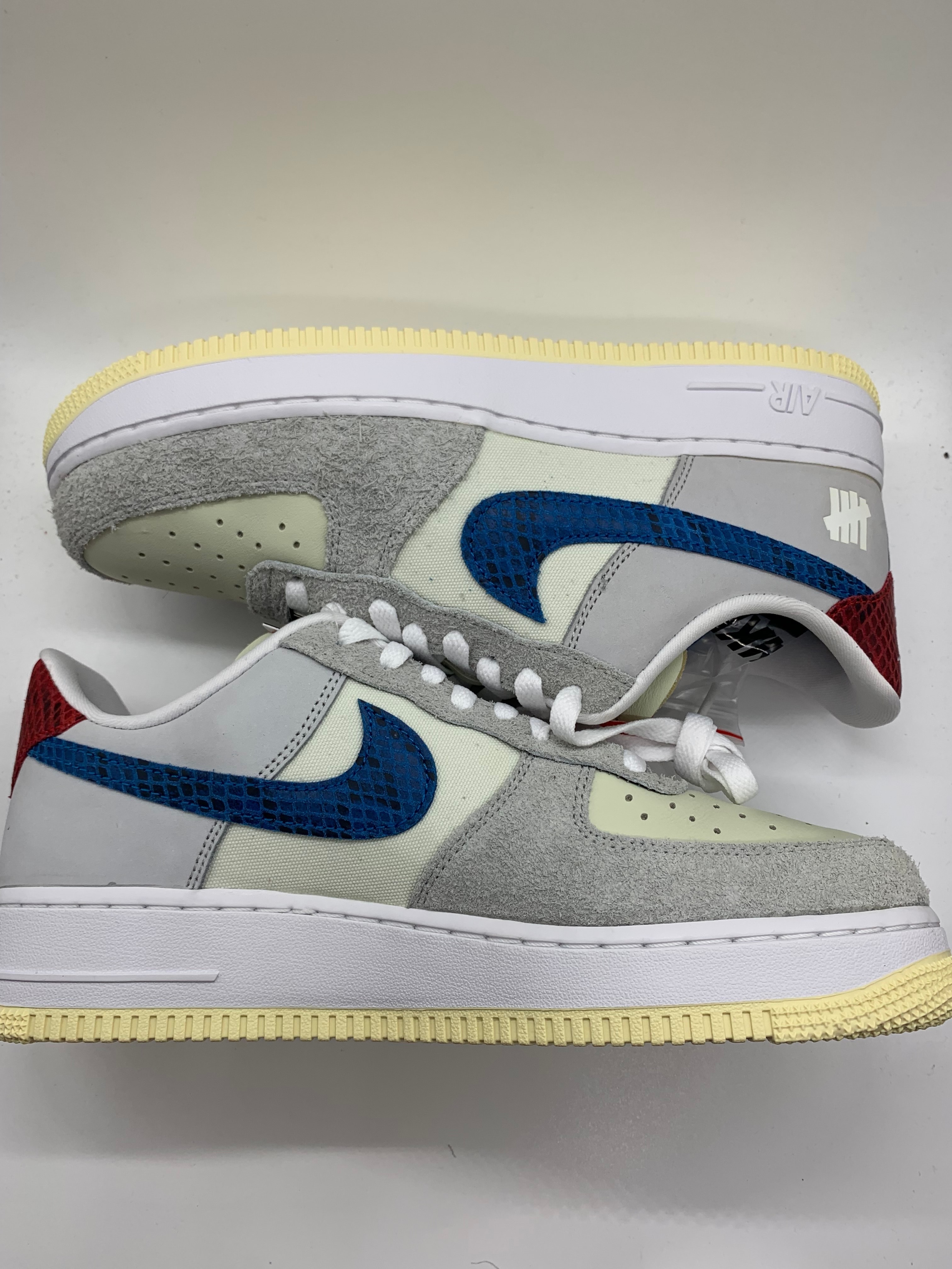 UNDEFEATED × Nike Air Force 1 Low "White"