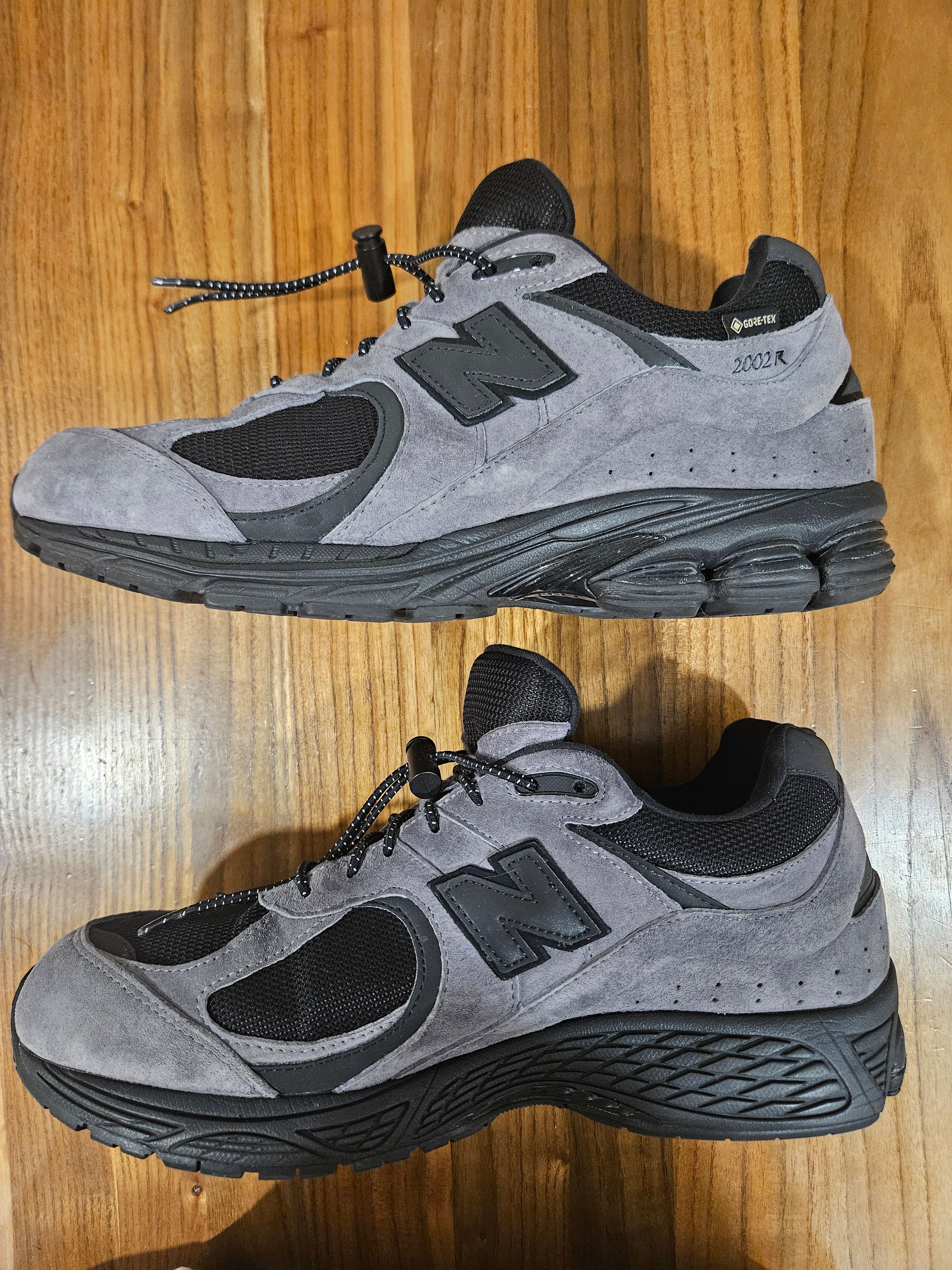 JJJJound × New Balance 2002R GORE-TEX "Charcoal" M2002RXZ