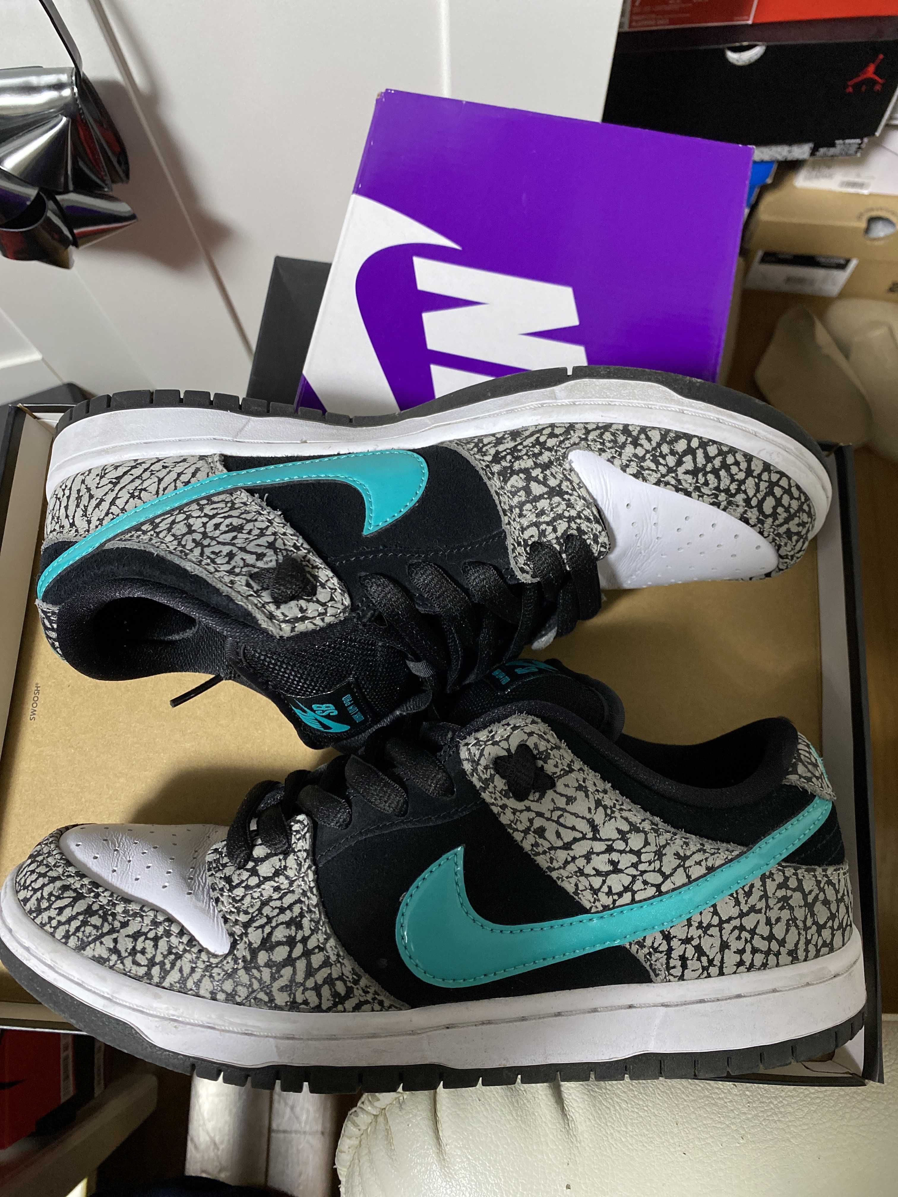 Nike SB Dunk Low "Elephant/Safari"