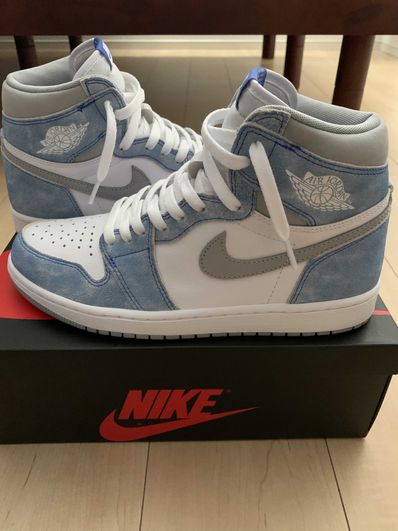 Nike Air Jordan 1 High OG "Hyper Royal"