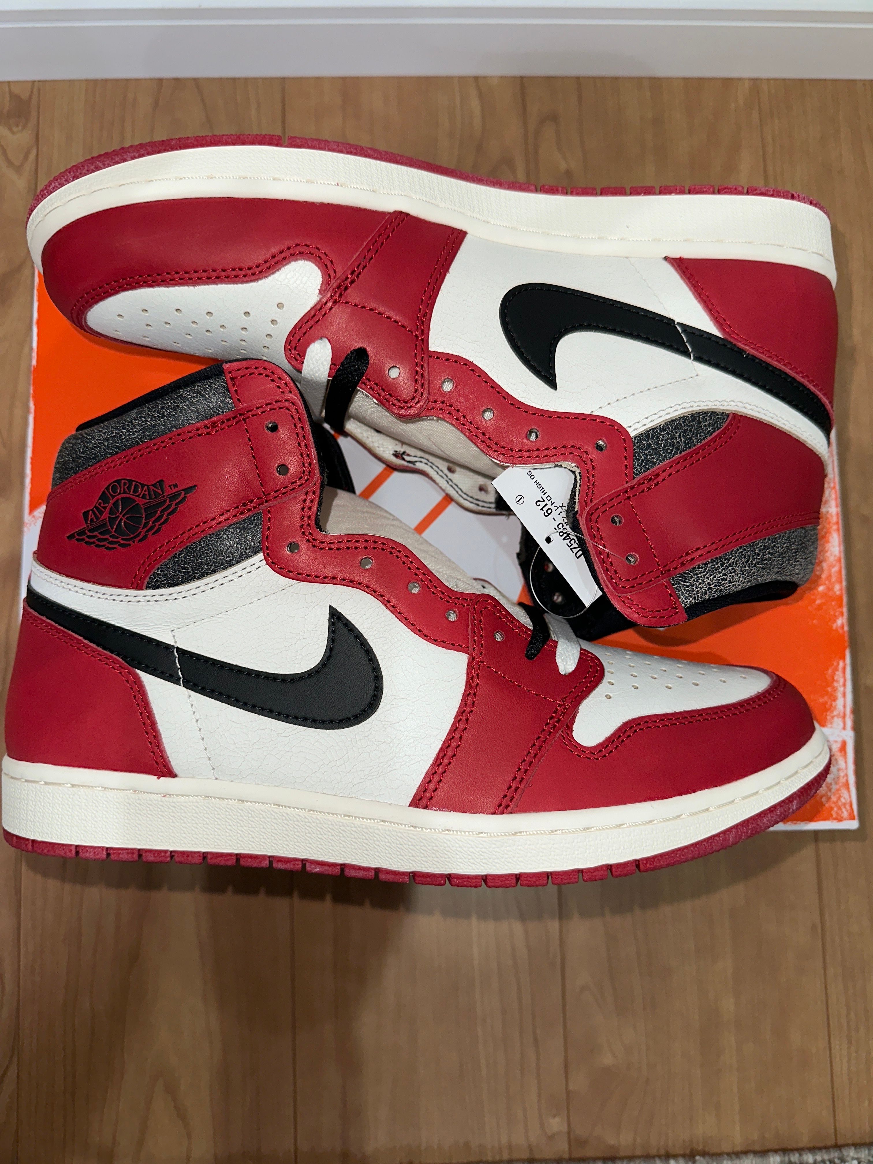 Nike Air Jordan 1 High OG "Lost & Found/Chicago"