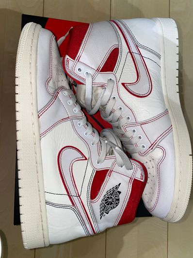 Nike Air Jordan 1 Retro High OG "Sail/University Red"